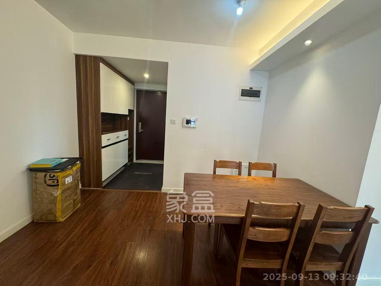 万科魅力之城观澜里  3室2厅2卫    2500.0元/月室内图