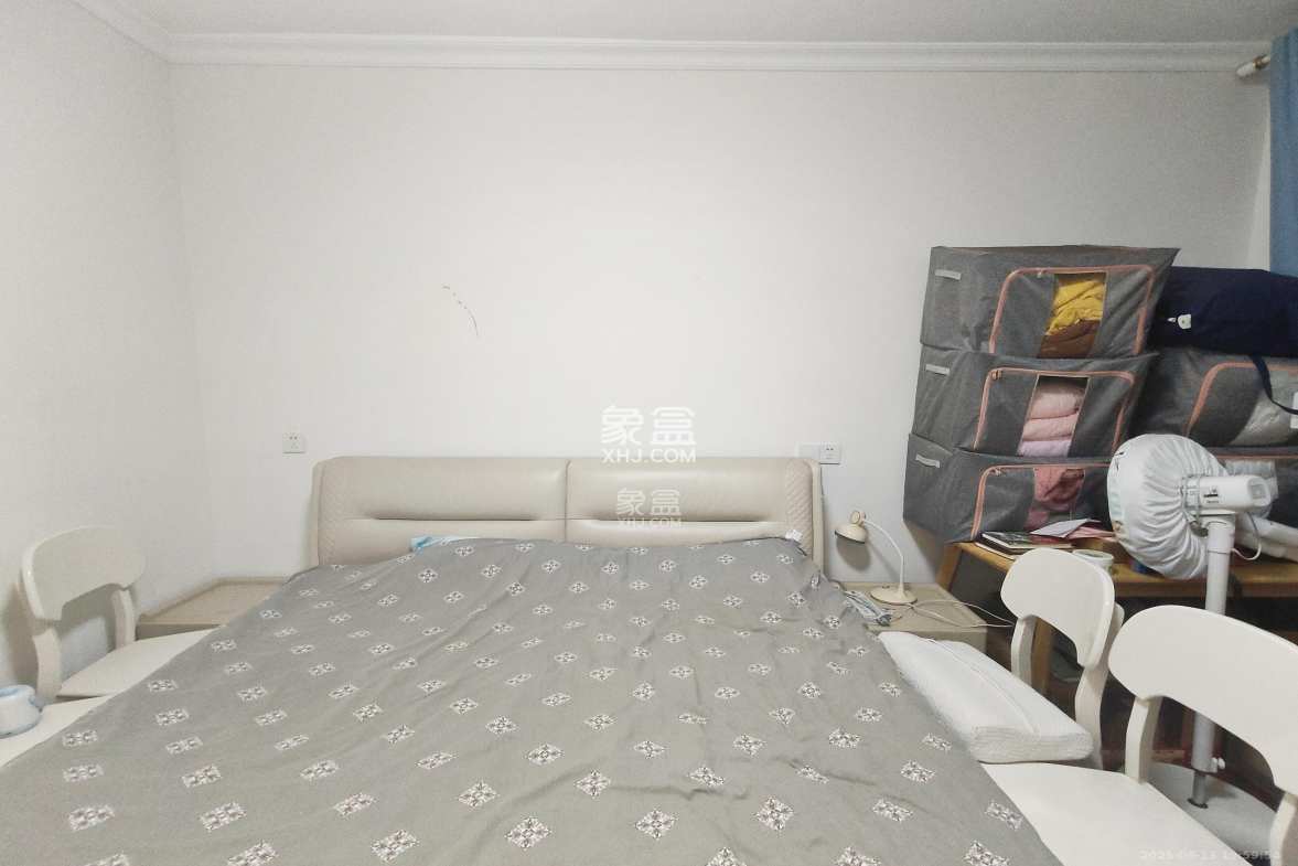 丽都桃源(金峰北院二期)  2室2厅1卫    2300.0元/月 丽都桃源(金峰北院二期)  2室2厅1卫    2300.0元/月室内图