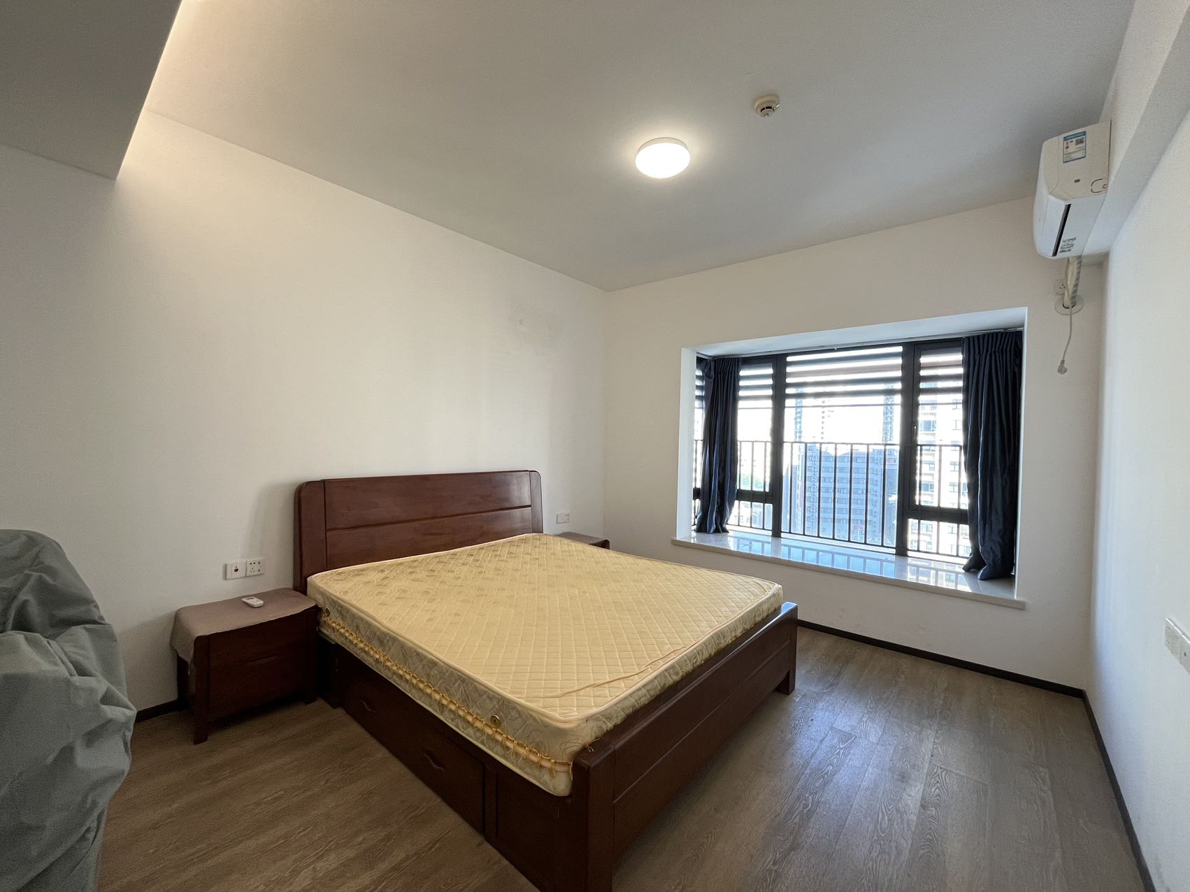 华润中心二期东悦府 4室2厅3卫 8000.0元/月 华润中心二期东悦府 4室2厅3卫 8000.0元/月室内图