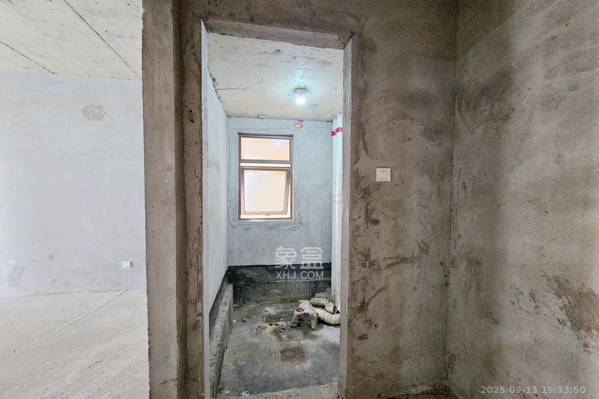 阳光城尚东湾青云苑 2室2厅1卫 73.0万 阳光城尚东湾青云苑 2室2厅1卫 73.0万卫生间