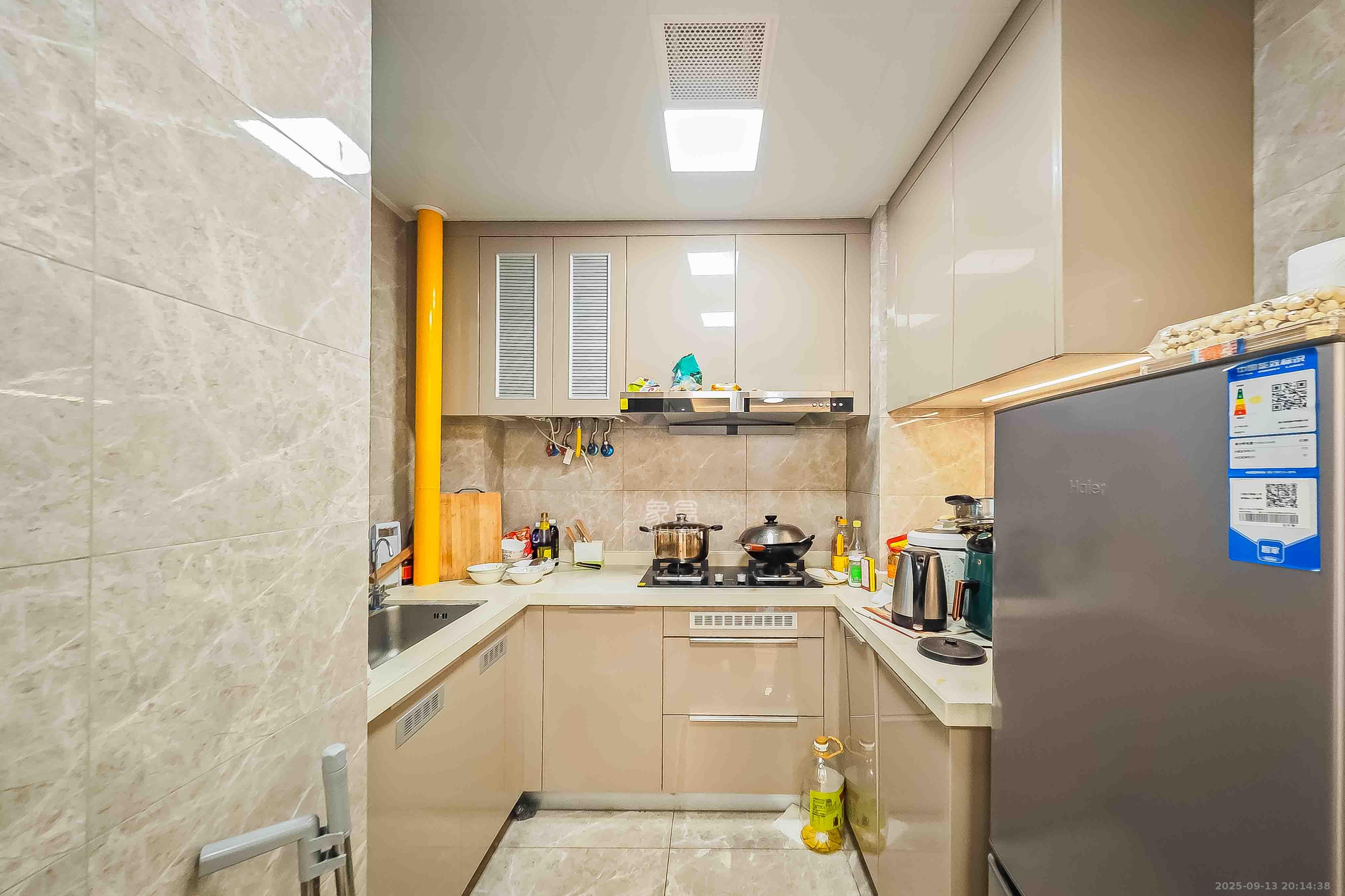 旭辉雨花郡  3室2厅2卫    148.0万厨房