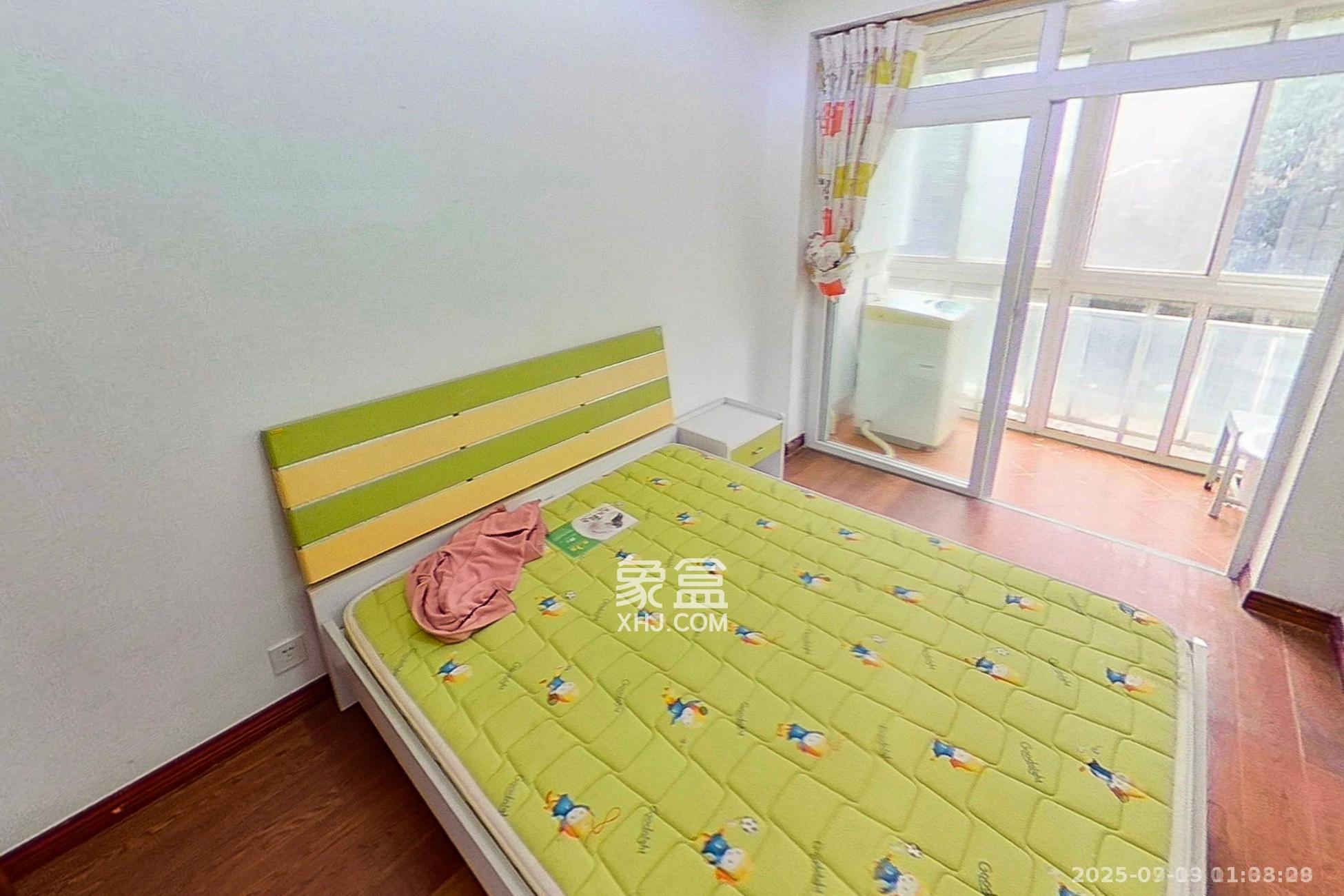 星语林名园  4室2厅2卫    3500.0元/月室内图