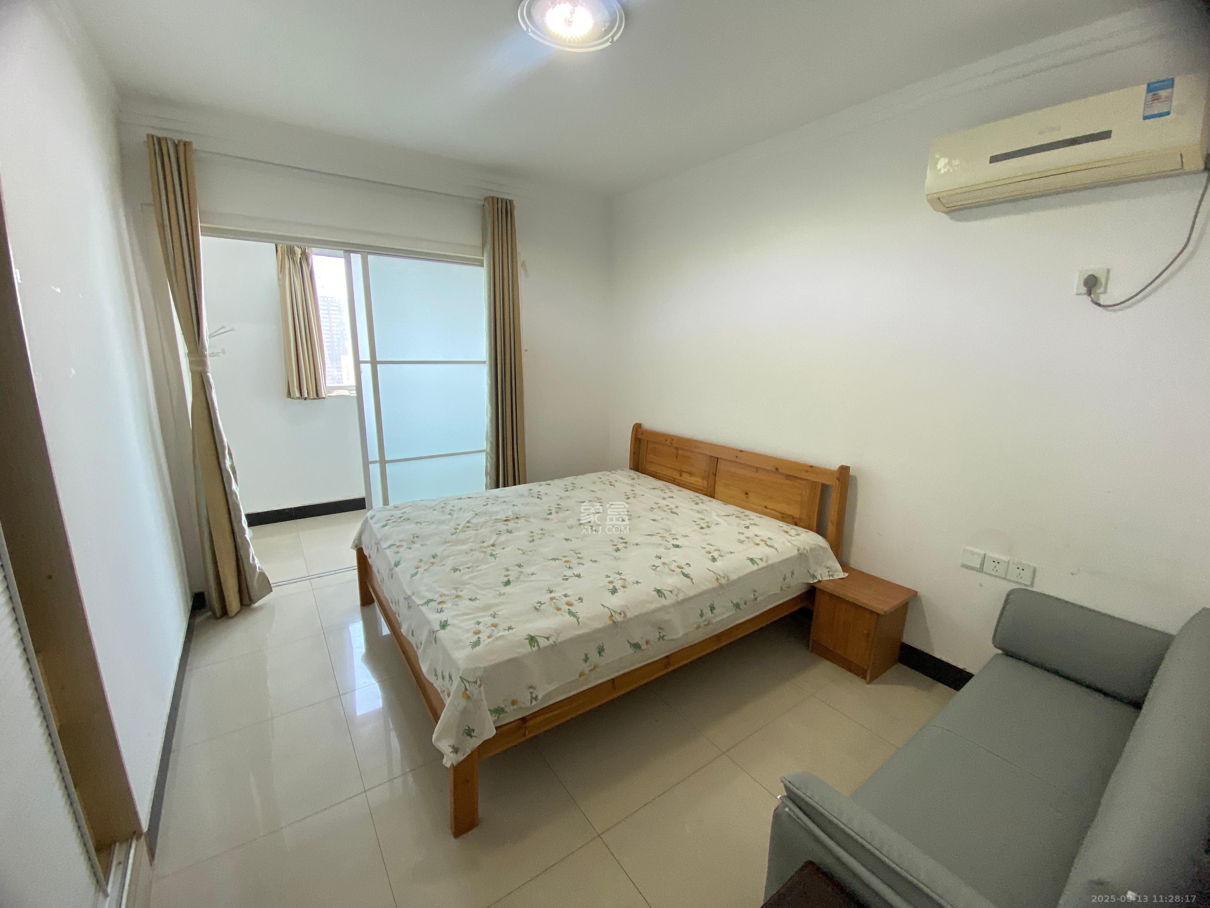 益佳苑  2室1厅1卫    2200.0元/月室内图