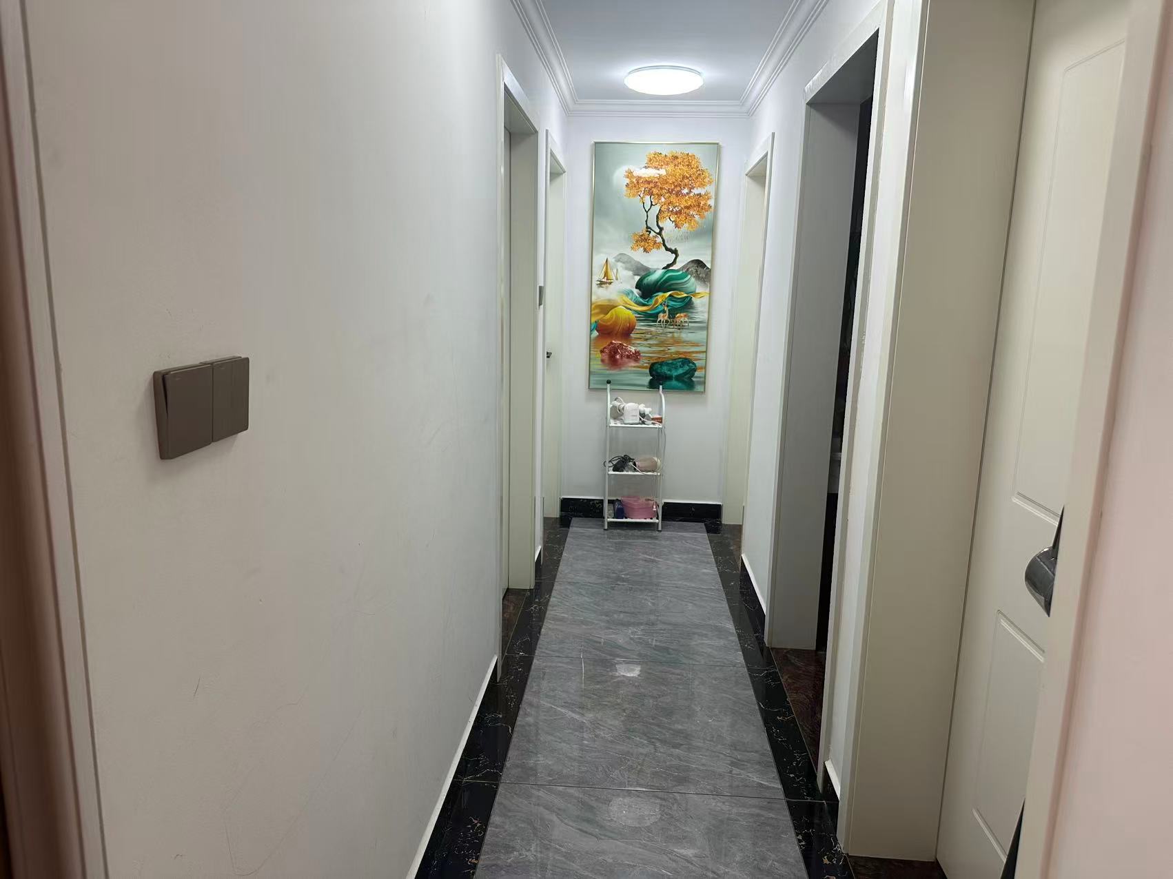 天门壹号 4室2厅1卫 2200.0元/月 天门壹号 4室2厅1卫 2200.0元/月室内图