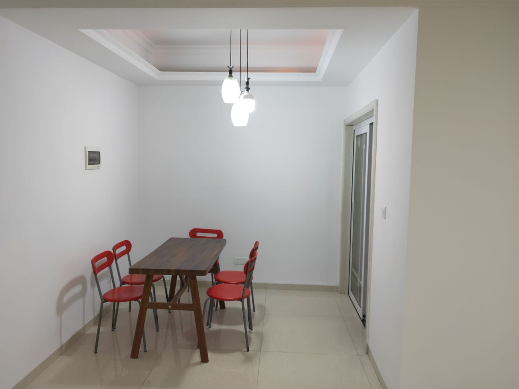 进步亚泰 1室0厅0卫 1700.0元/月 进步亚泰 1室0厅0卫 1700.0元/月室内图