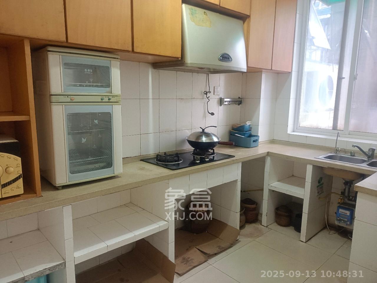 金蕾大厦 3室2厅2卫 1600.0元/月 金蕾大厦 3室2厅2卫 1600.0元/月室内图