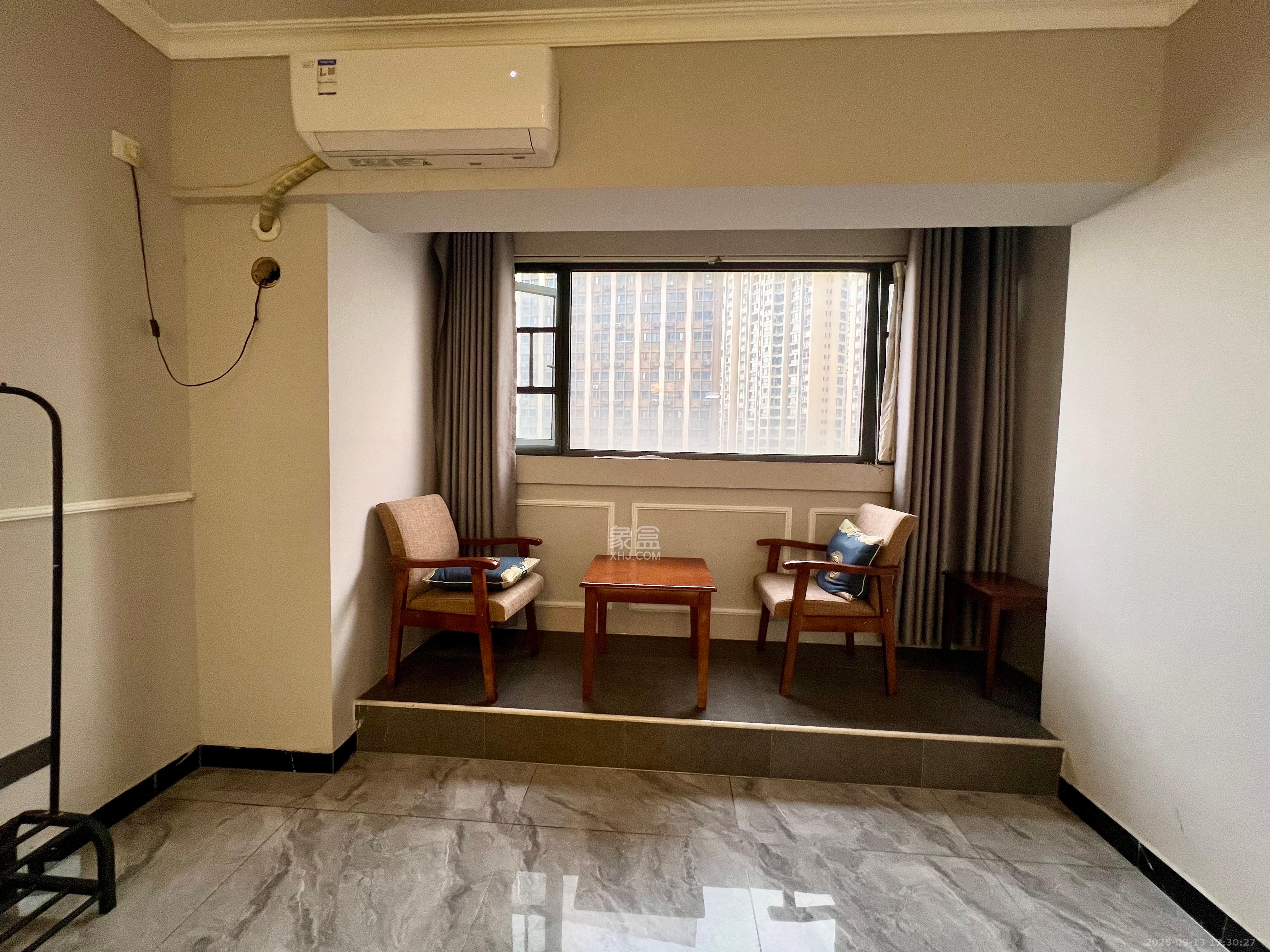 钱隆世家 1室1厅1卫 1200.0元/月 钱隆世家 1室1厅1卫 1200.0元/月室内图