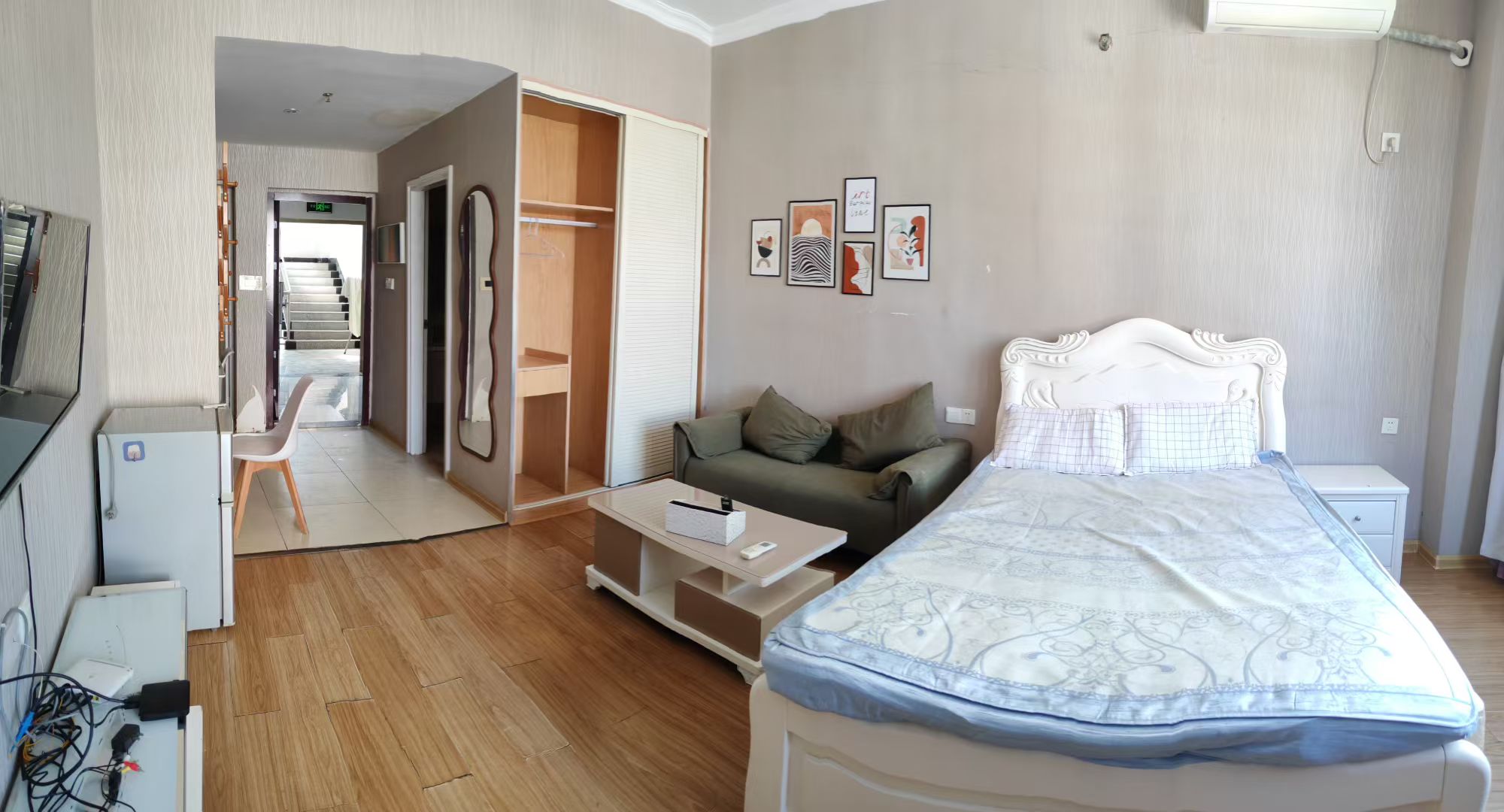 和平路行政公馆 1室0厅0卫 1300.0元/月 和平路行政公馆 1室0厅0卫 1300.0元/月室内图