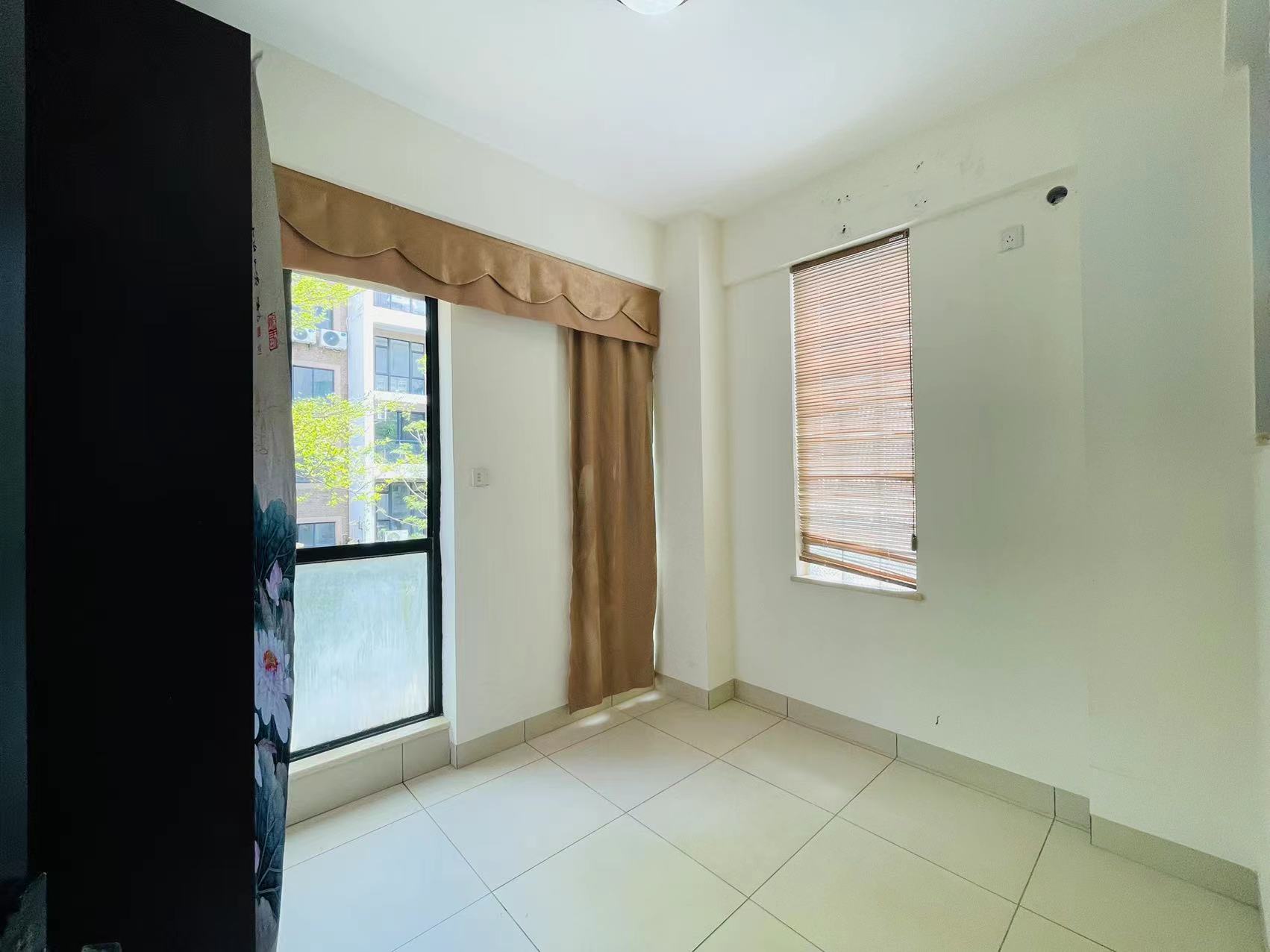 祗园  5室2厅3卫    21000.0元/月 祗园  5室2厅3卫    21000.0元/月室内图