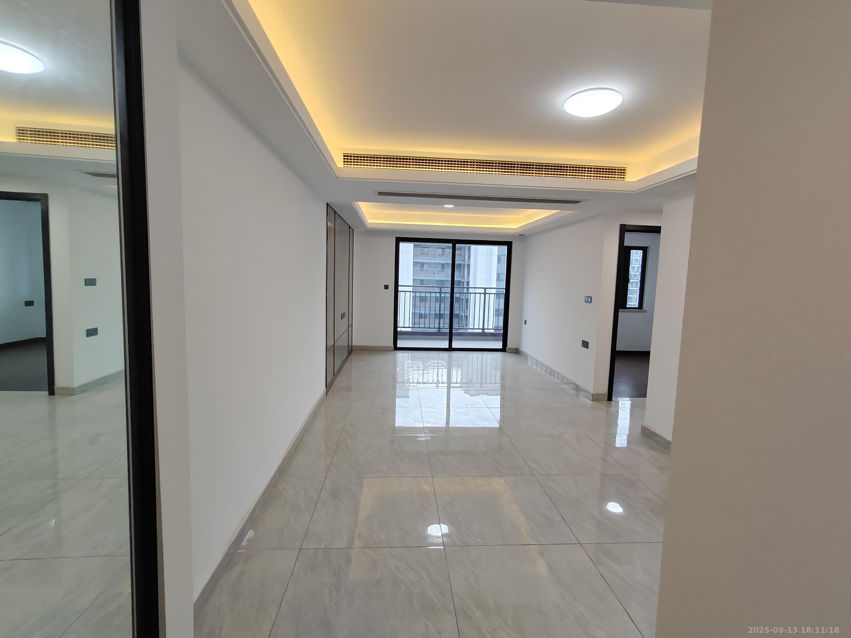 长沙美的麓府 4室2厅2卫 2700.0元/月 长沙美的麓府 4室2厅2卫 2700.0元/月室内图