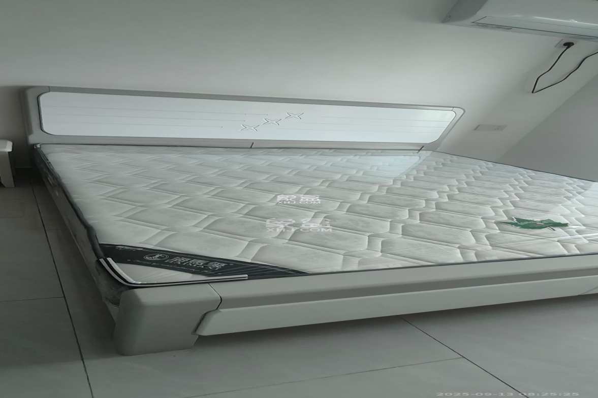 新城朗隽大都会 1室1厅1卫 1000.0元/月 新城朗隽大都会 1室1厅1卫 1000.0元/月室内图