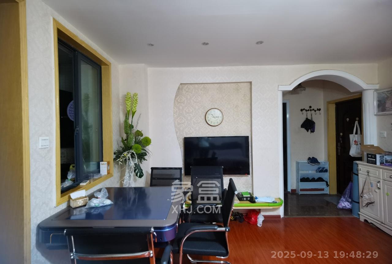 中信文化广场(中信新城二期) 1室1厅1卫 1500.0元/月 中信文化广场(中信新城二期) 1室1厅1卫 1500.0元/月室内图