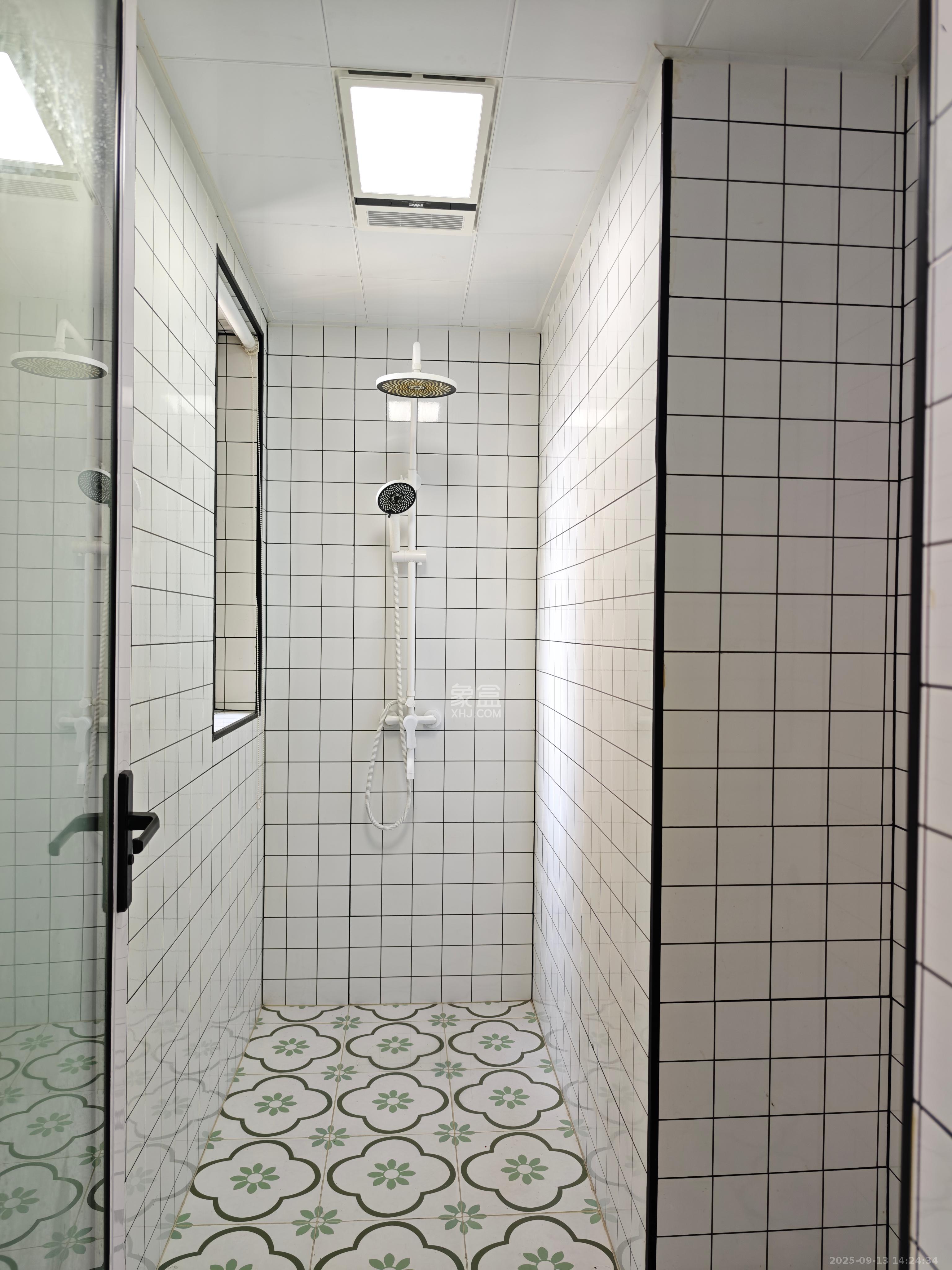 金科景朝集美星宸  3室2厅2卫    2500.0元/月 金科景朝集美星宸  3室2厅2卫    2500.0元/月室内图