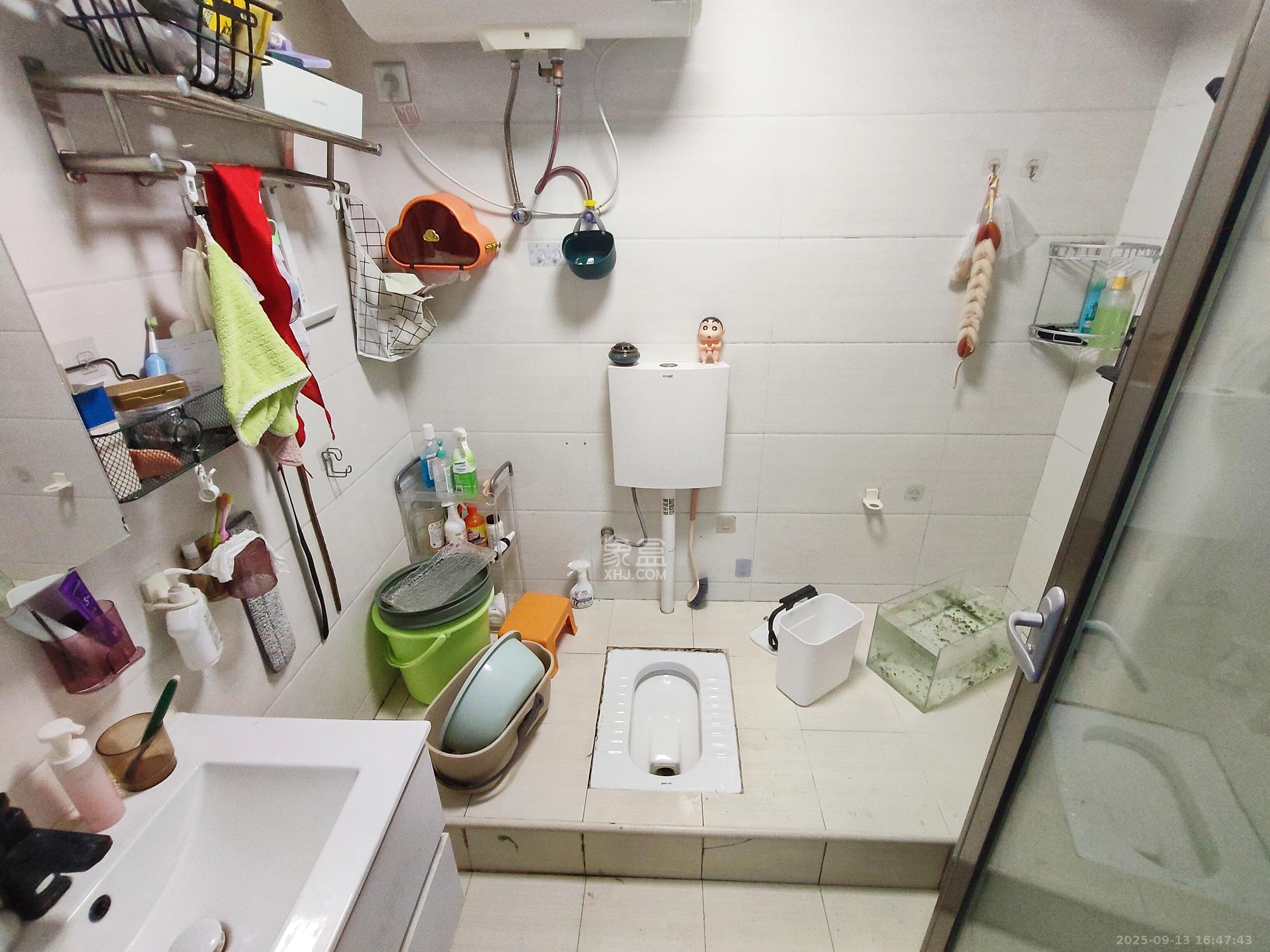 奥克斯缔壹城 1室0厅1卫 1400.0元/月 奥克斯缔壹城 1室0厅1卫 1400.0元/月室内图