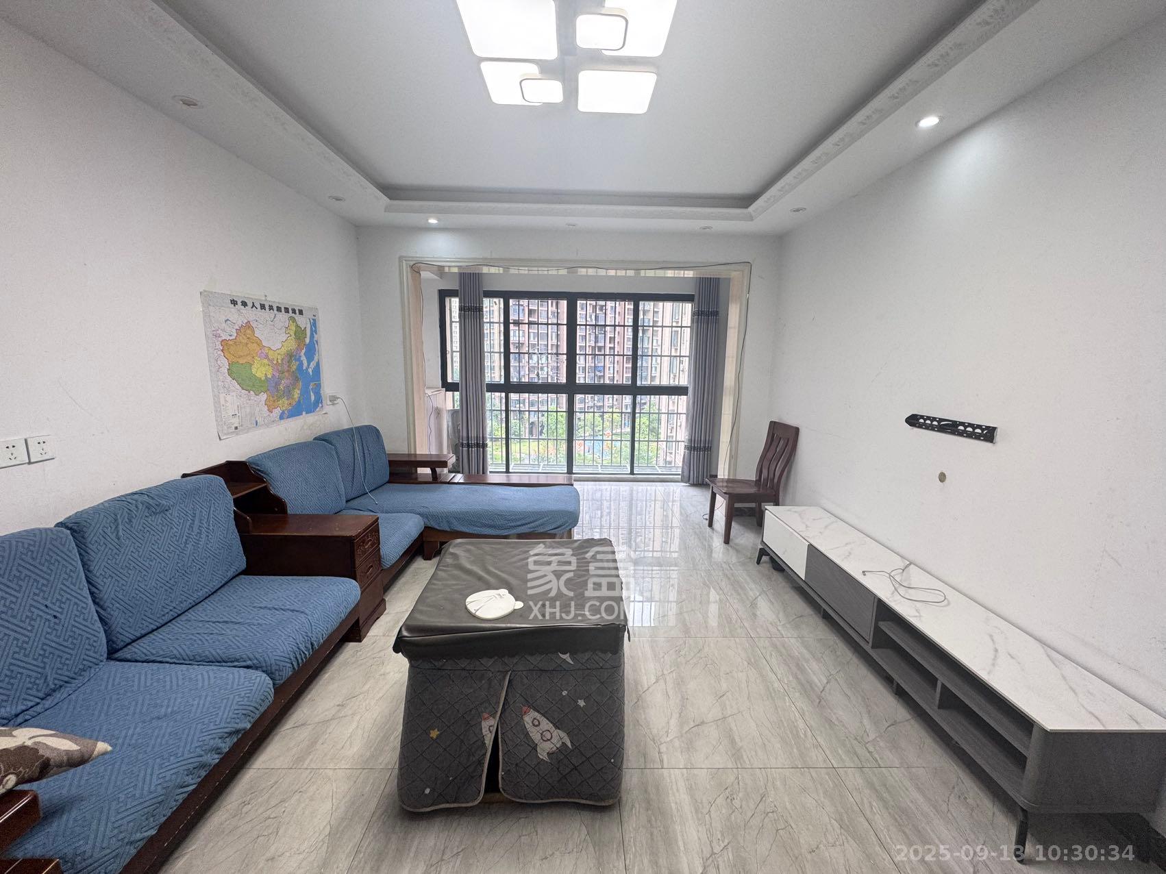 邦盛水岸御园  3室2厅1卫    1800.0元/月室内图