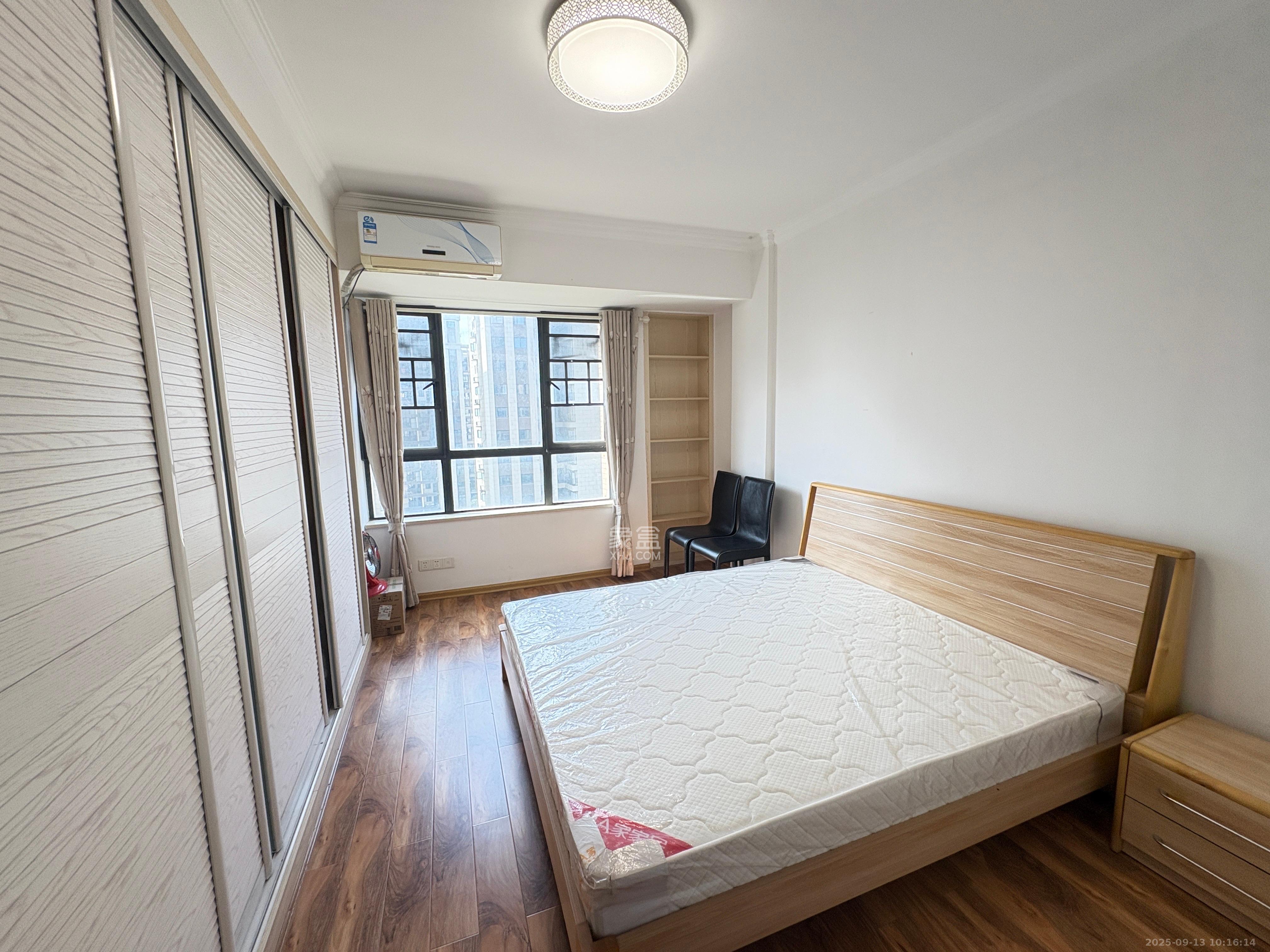 嘉福长安郡（融信澜悦、嘉福好美家园）  4室2厅2卫    2900.0元/月室内图