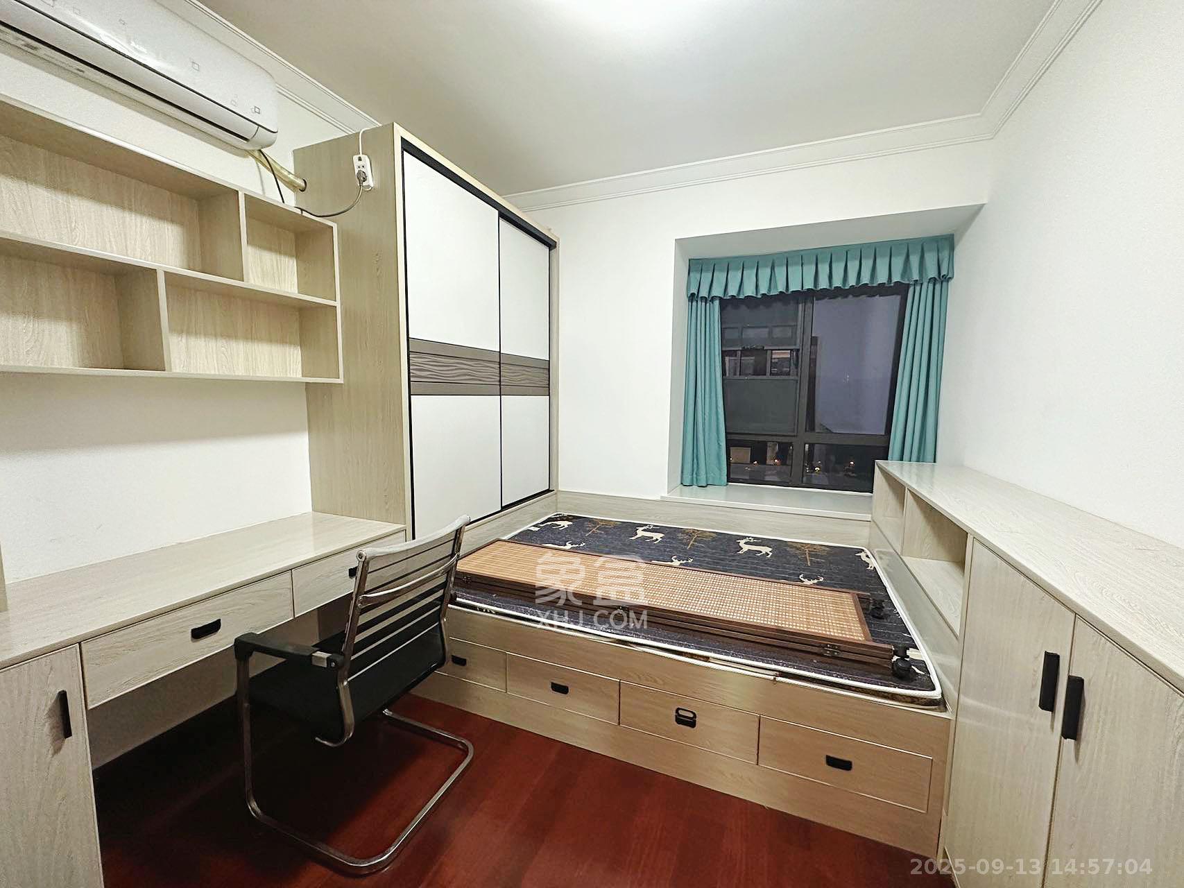 中海国际二期  3室2厅1卫    2100.0元/月室内图