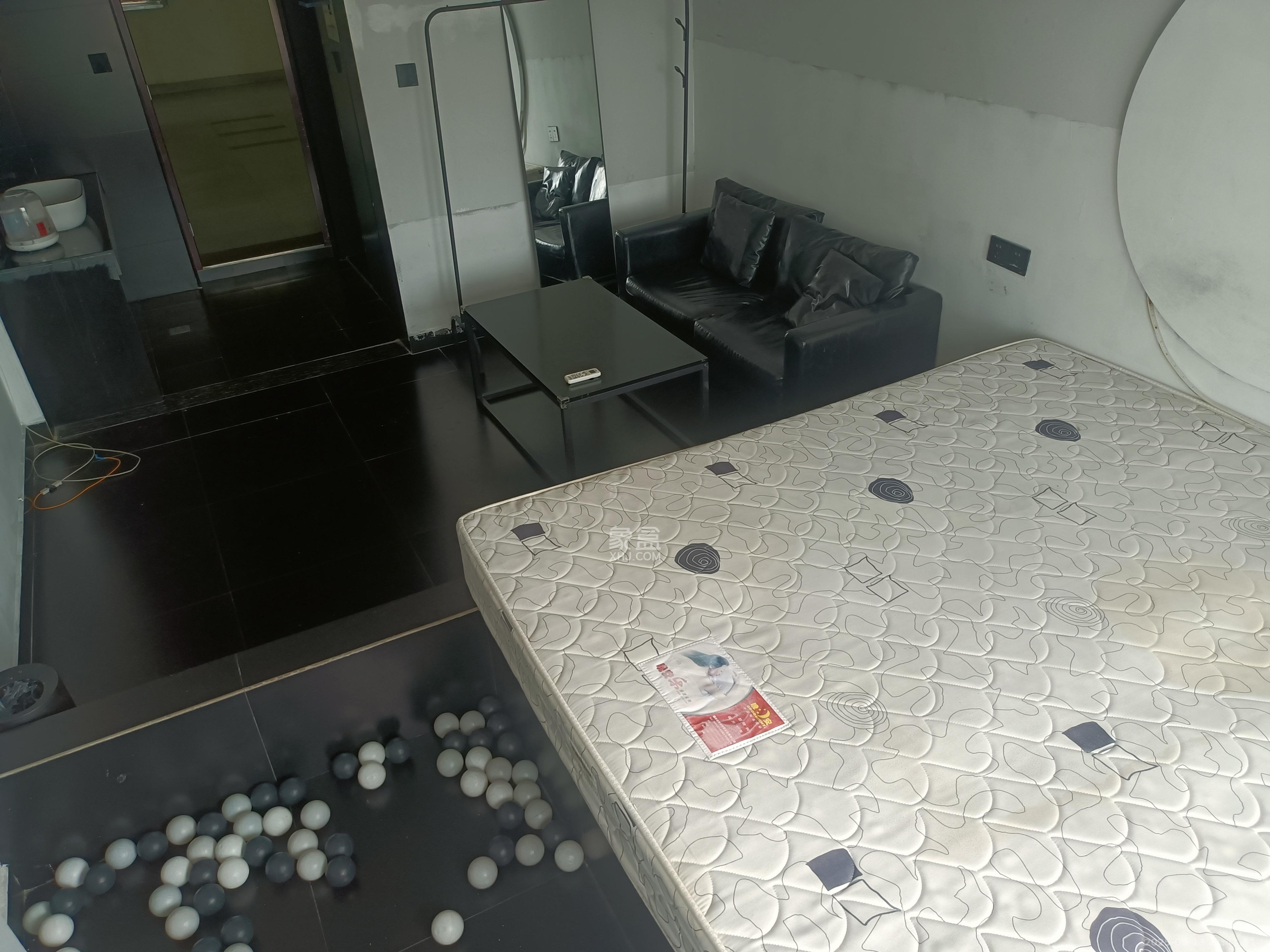 蚂蚁工房 1室1厅1卫 1700.0元/月 蚂蚁工房 1室1厅1卫 1700.0元/月室内图