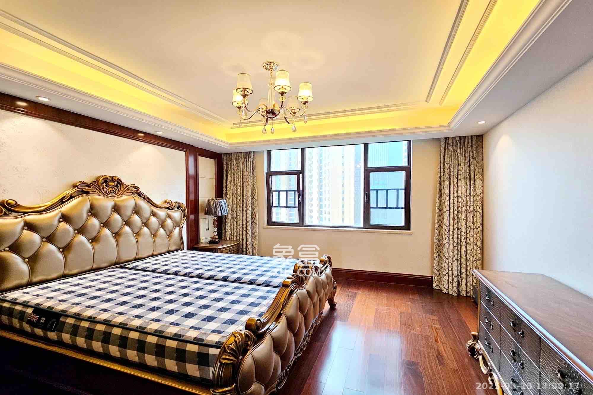 运达中央广场一、二期 4室2厅3卫 13000.0元/月 运达中央广场一、二期 4室2厅3卫 13000.0元/月室内图