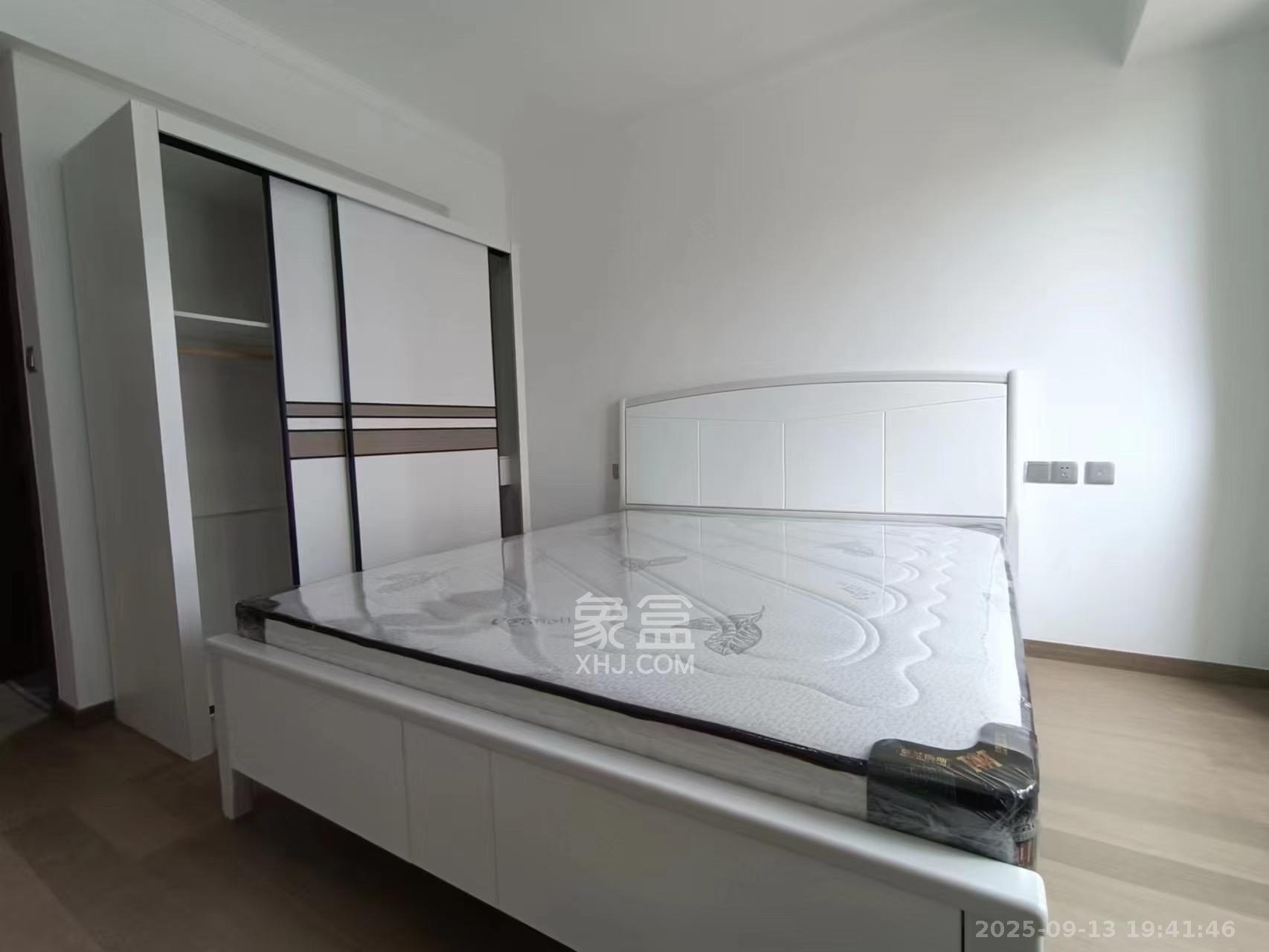 珠江四方印  4室2厅2卫    4000.0元/月室内图