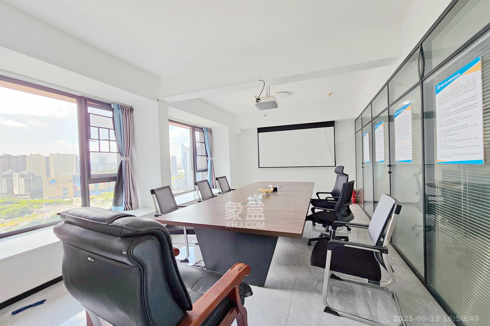 明昇壹城(明昇时代广场)三期 1室1厅1卫 5000.0元/月 明昇壹城(明昇时代广场)三期 1室1厅1卫 5000.0元/月室内图