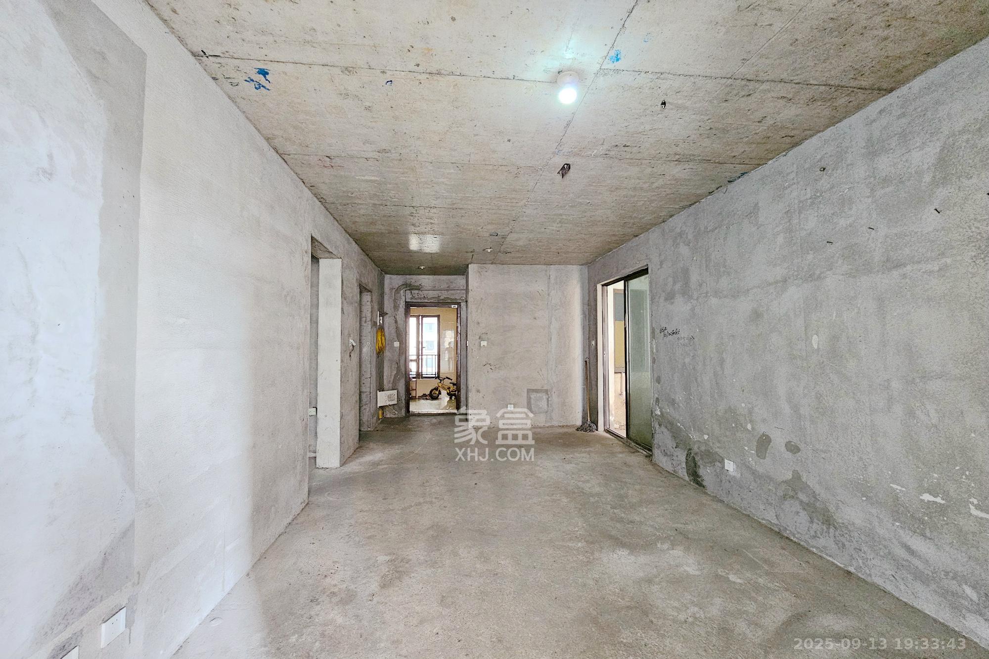 阳光城尚东湾青云苑 2室2厅1卫 73.0万 阳光城尚东湾青云苑 2室2厅1卫 73.0万其他