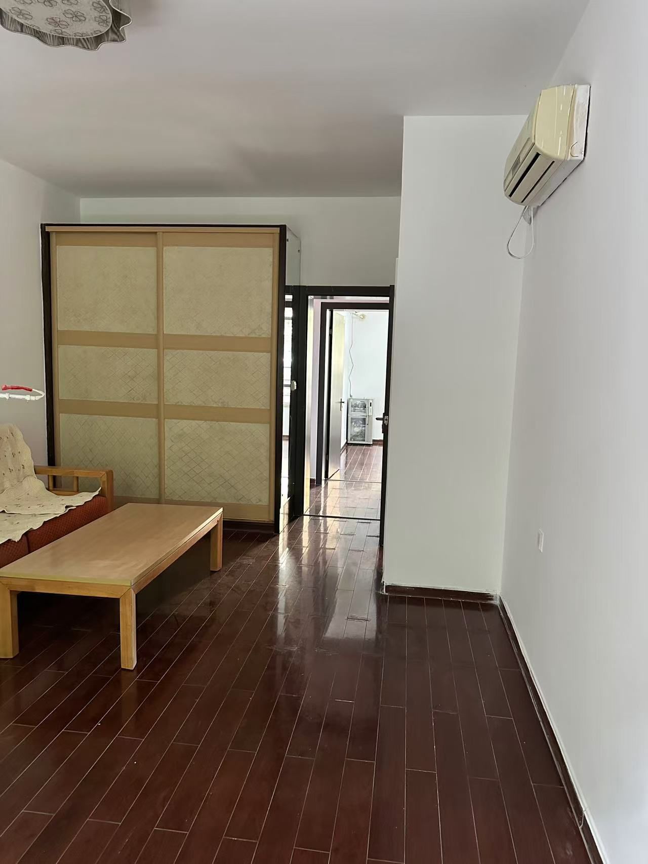 钻石城  1室0厅0卫    4500.0元/月室内图