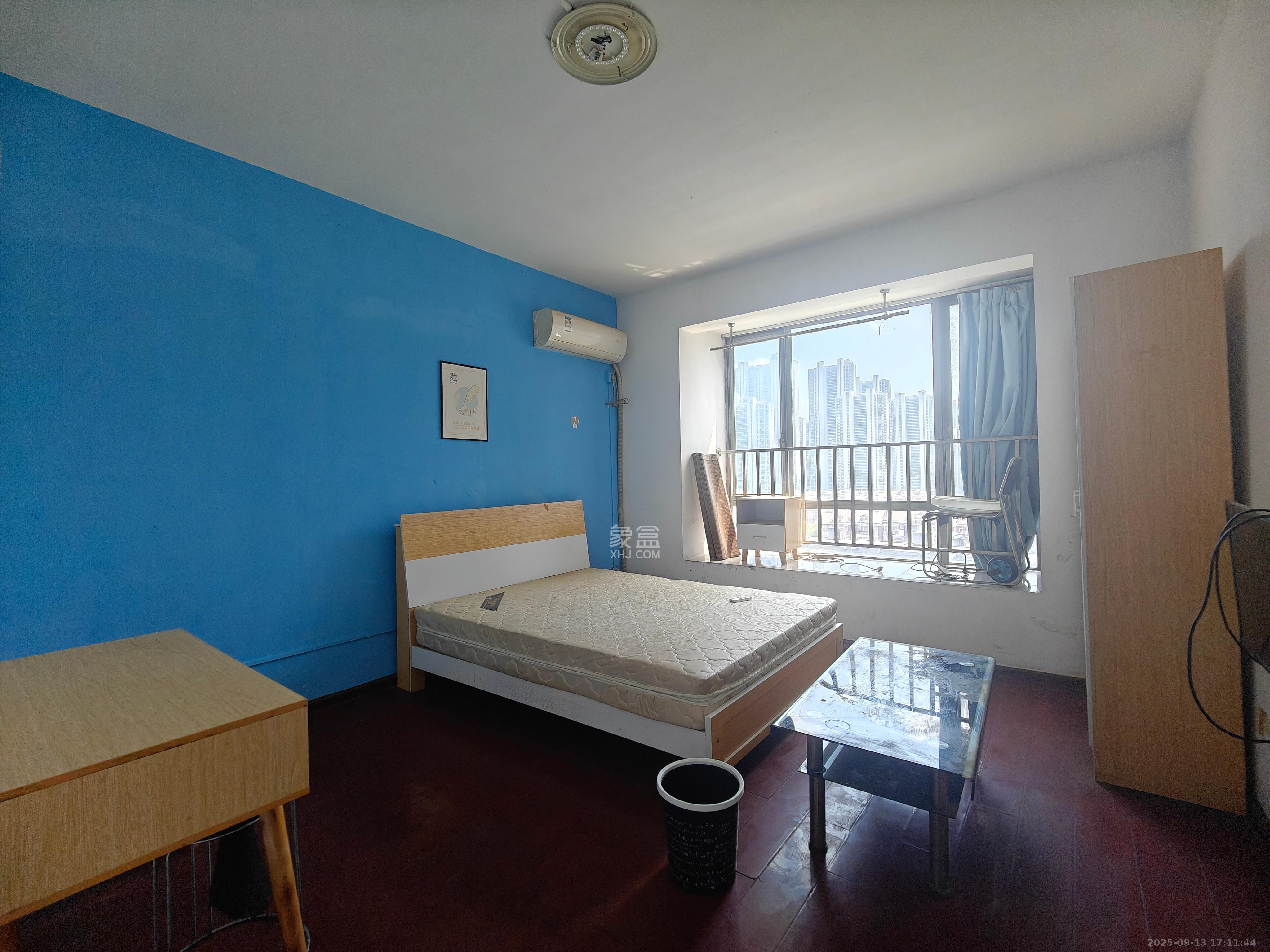 新城新世界一二三期 3室2厅1卫 2500.0元/月 新城新世界一二三期 3室2厅1卫 2500.0元/月室内图