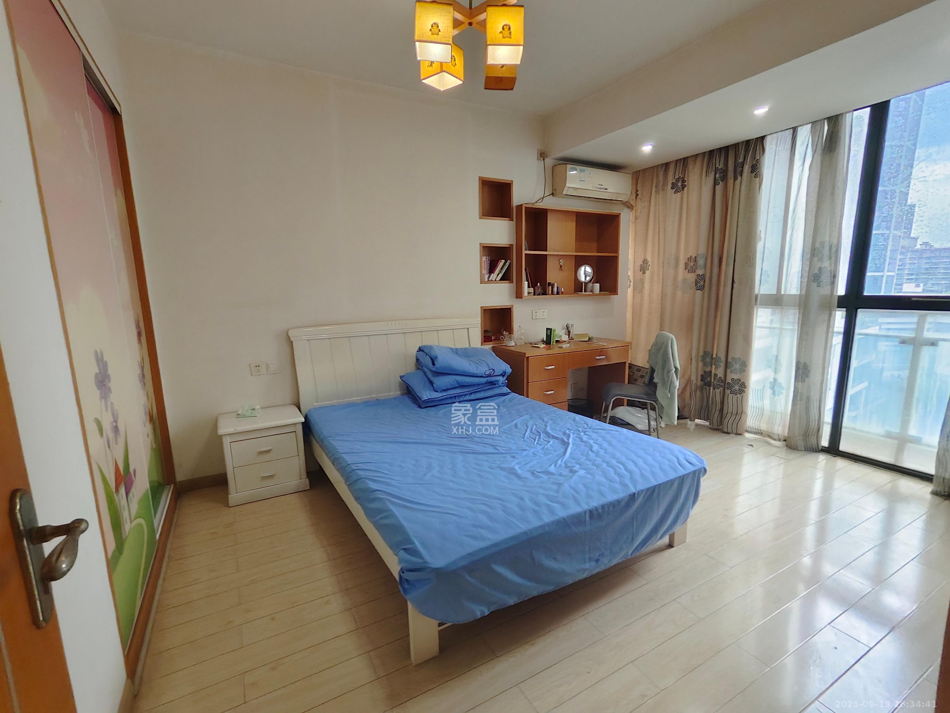 书香名邸 4室1厅1卫 3200.0元/月 书香名邸 4室1厅1卫 3200.0元/月室内图