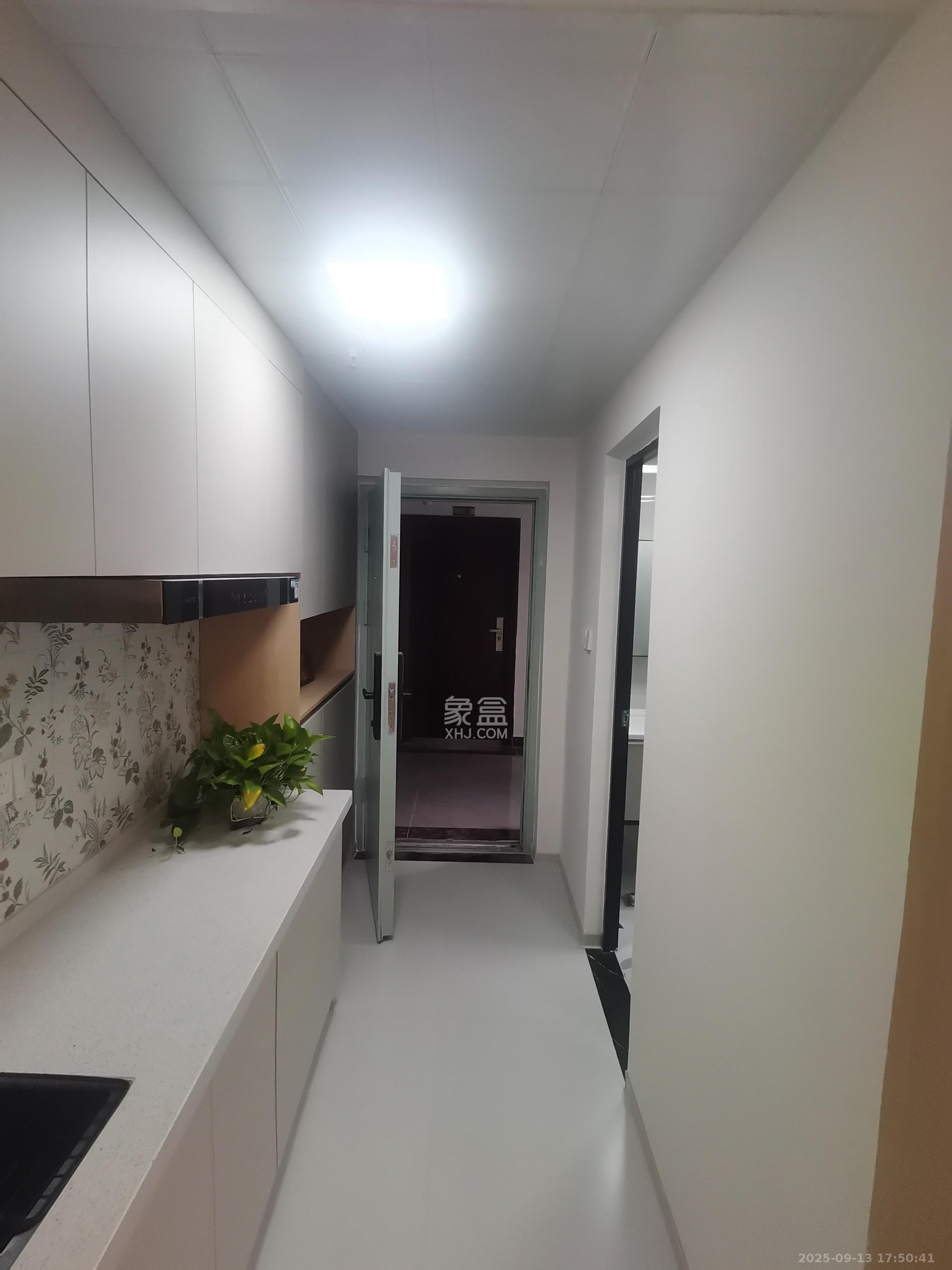 星沙算中心 1室1厅1卫 1900.0元/月 星沙算中心 1室1厅1卫 1900.0元/月室内图