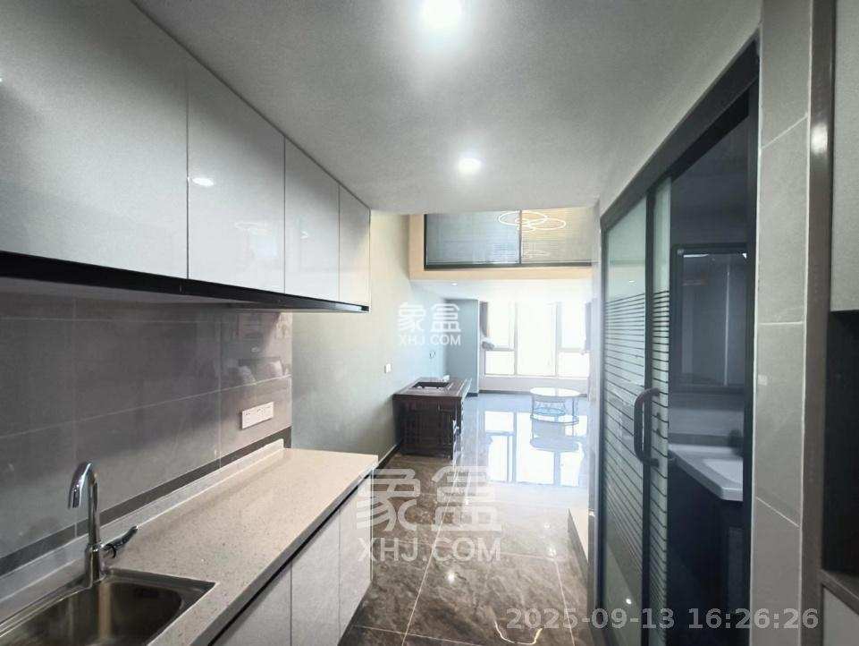 梅溪湖金茂湾 2室1厅1卫 2100.0元/月 梅溪湖金茂湾 2室1厅1卫 2100.0元/月室内图