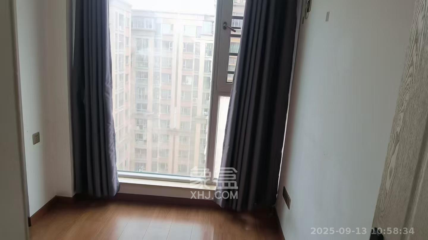 潇湘奥林匹克花园 3室1厅1卫 2500.0元/月 潇湘奥林匹克花园 3室1厅1卫 2500.0元/月室内图