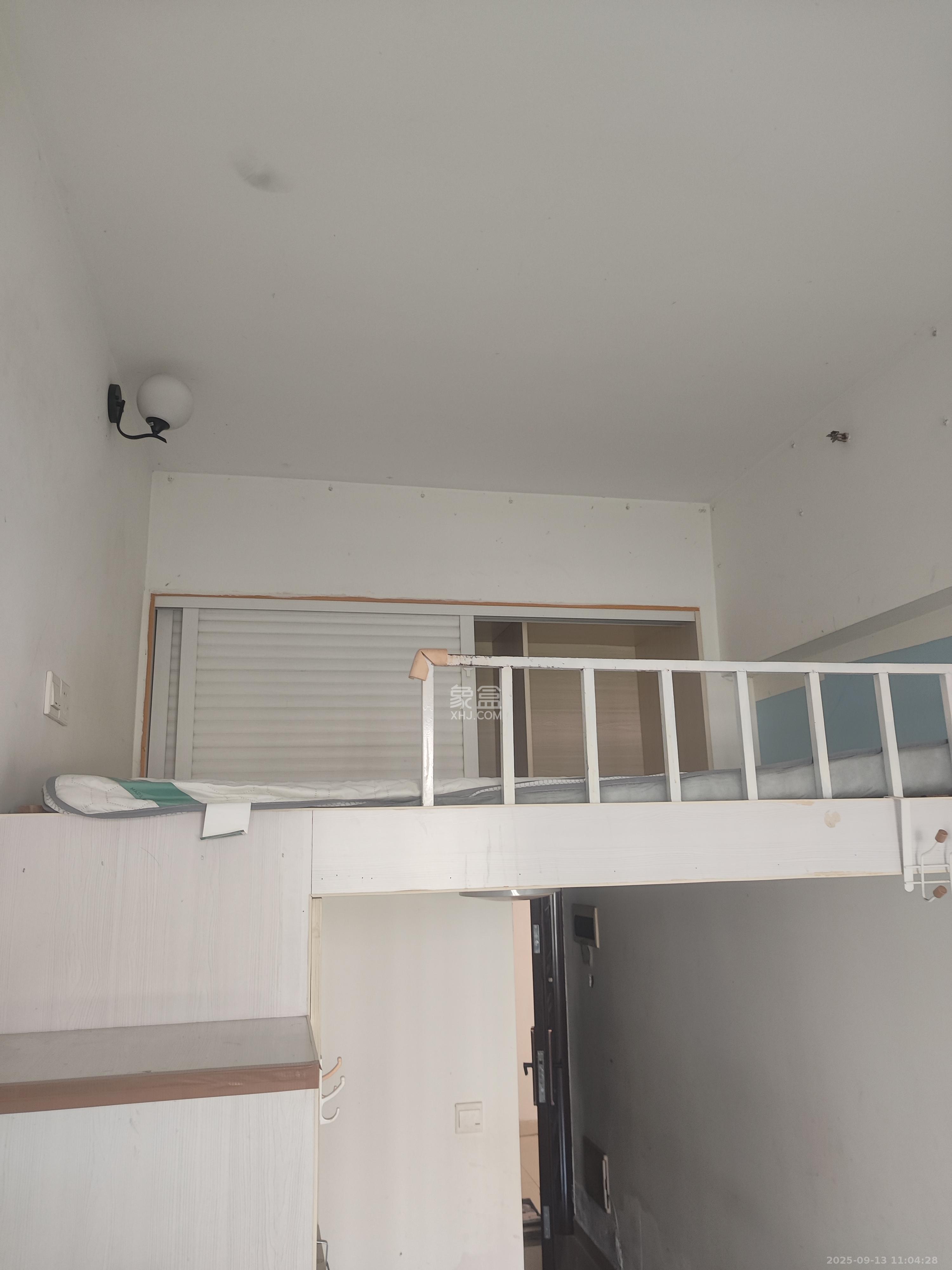 叠彩兰亭  1室1厅1卫    1000.0元/月室内图