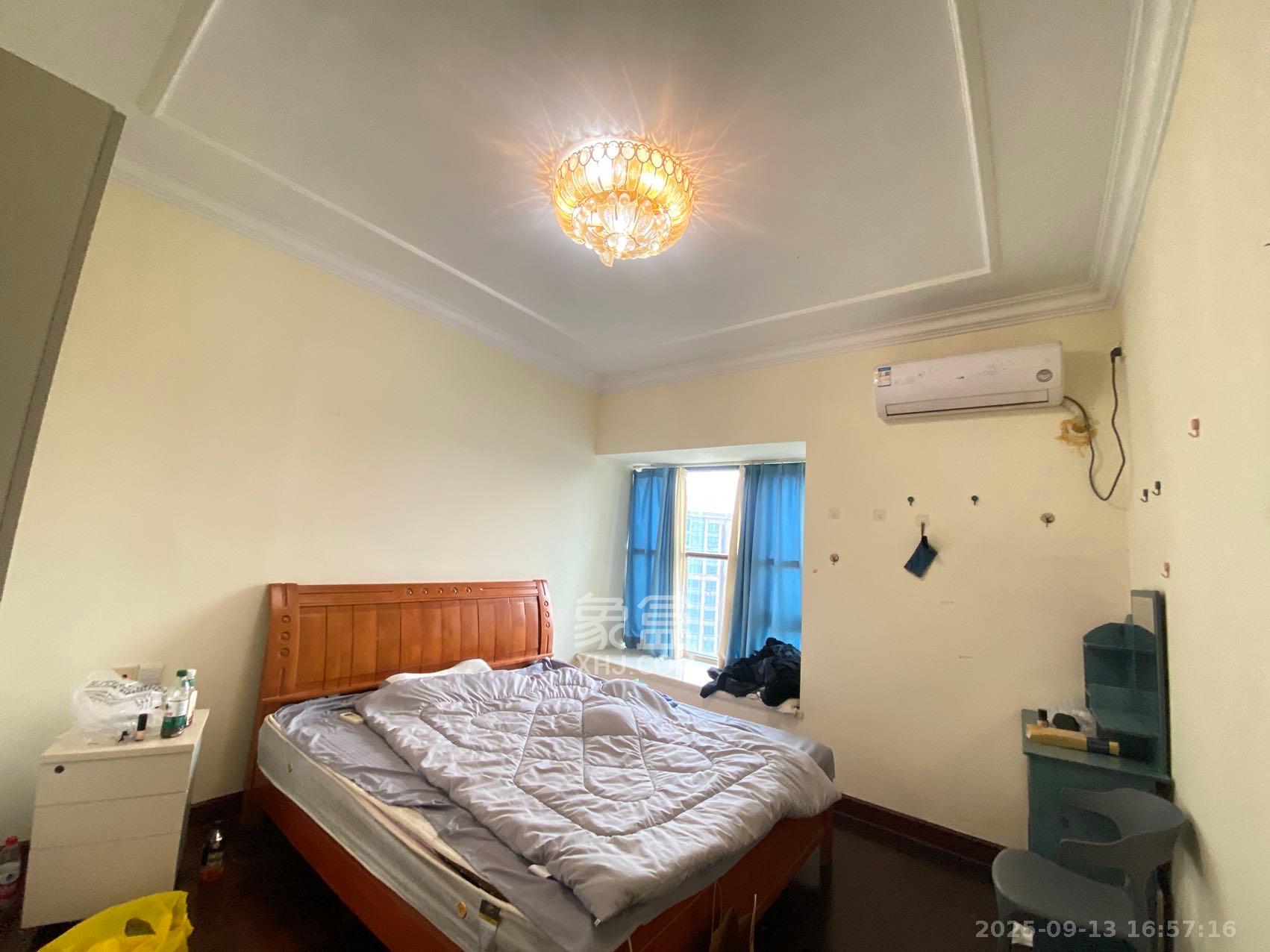 恒大雅苑 3室2厅2卫 2500.0元/月 恒大雅苑 3室2厅2卫 2500.0元/月室内图