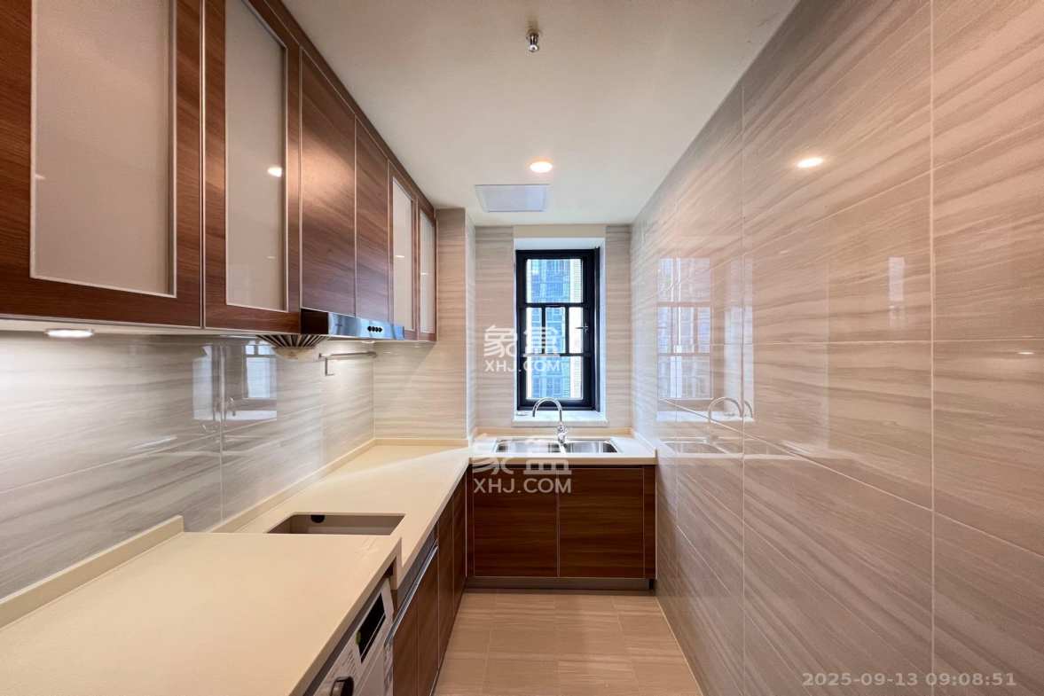 恒大金融广场 1室1厅1卫 2200.00元/月 恒大金融广场 1室1厅1卫 2200.00元/月室内图