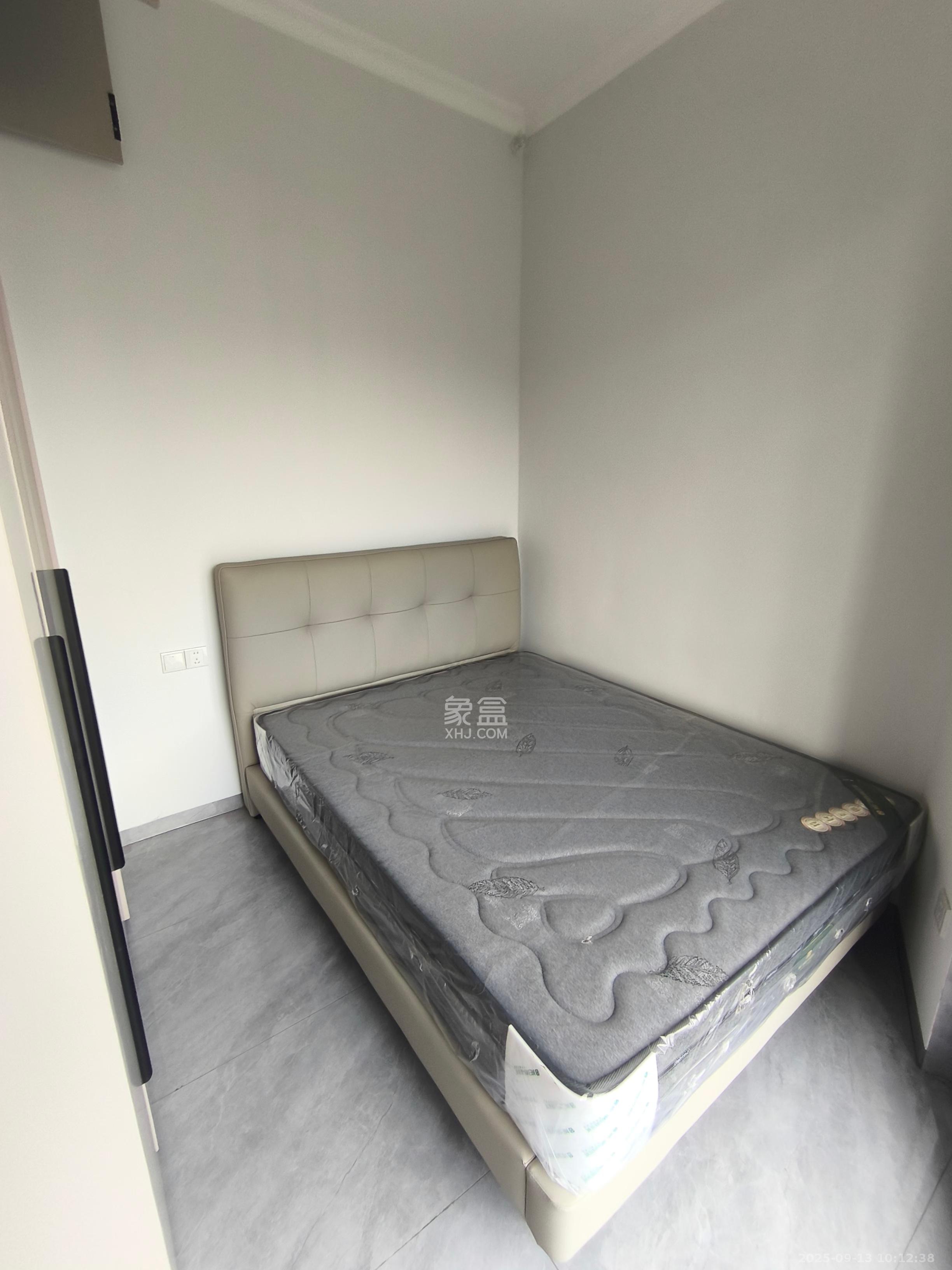 文景领秀  2室1厅1卫    2280.0元/月室内图