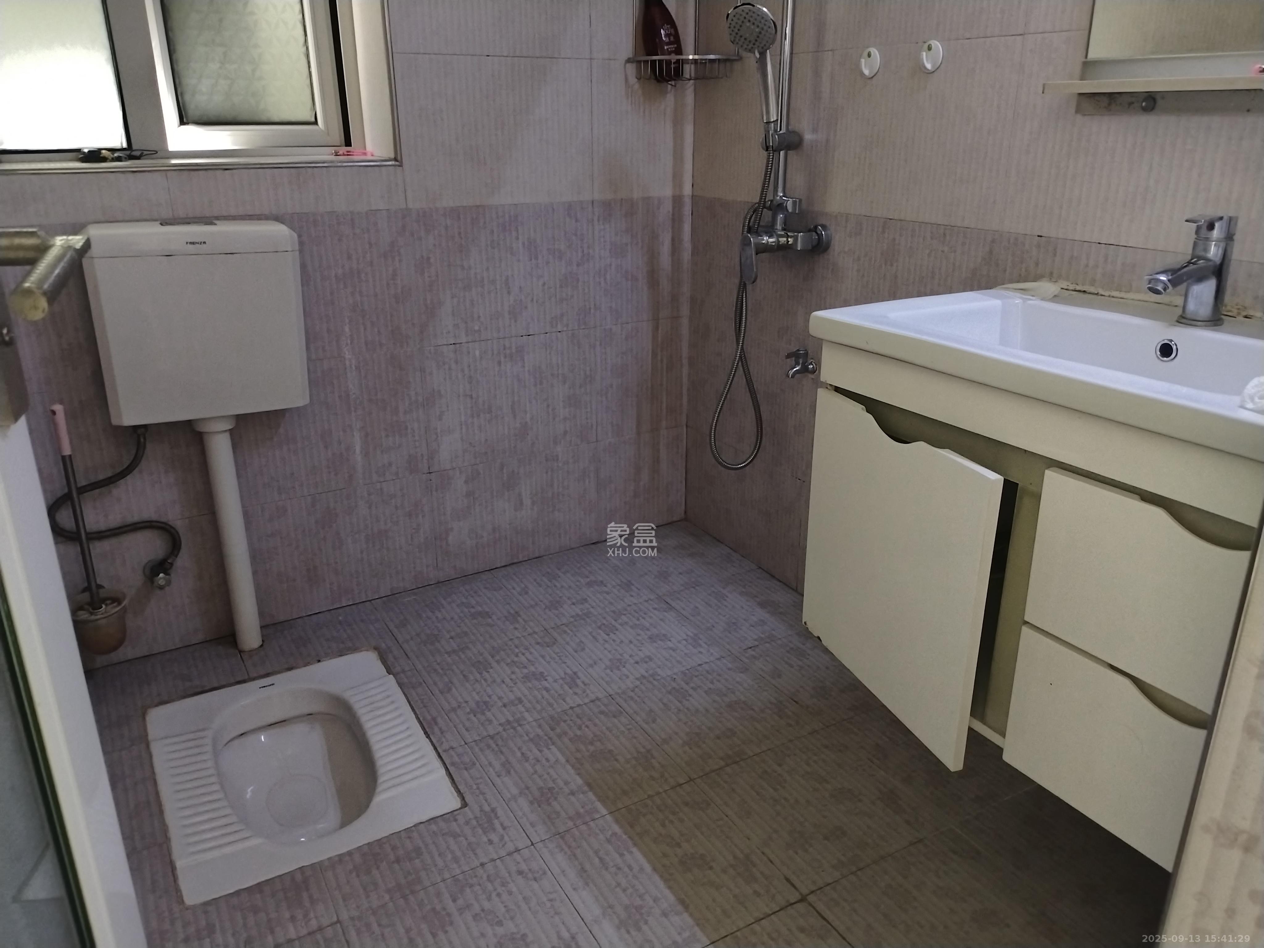 五矿万境水岸一期（万境水岸嘉苑）  2室2厅1卫    2200.0元/月室内图