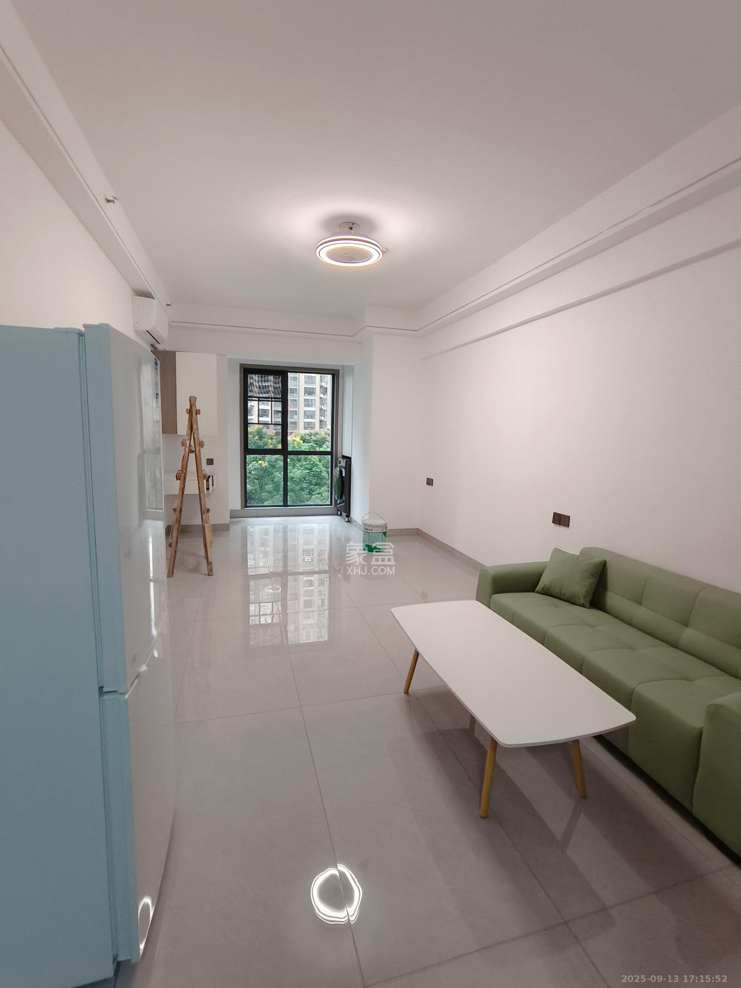 星沙算中心 1室1厅1卫 1500.0元/月 星沙算中心 1室1厅1卫 1500.0元/月室内图