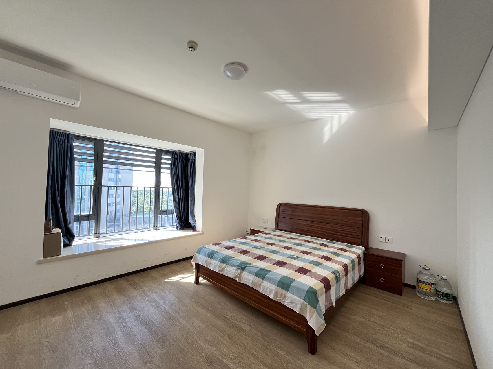 华润中心二期东悦府 4室2厅3卫 8000.0元/月 华润中心二期东悦府 4室2厅3卫 8000.0元/月室内图