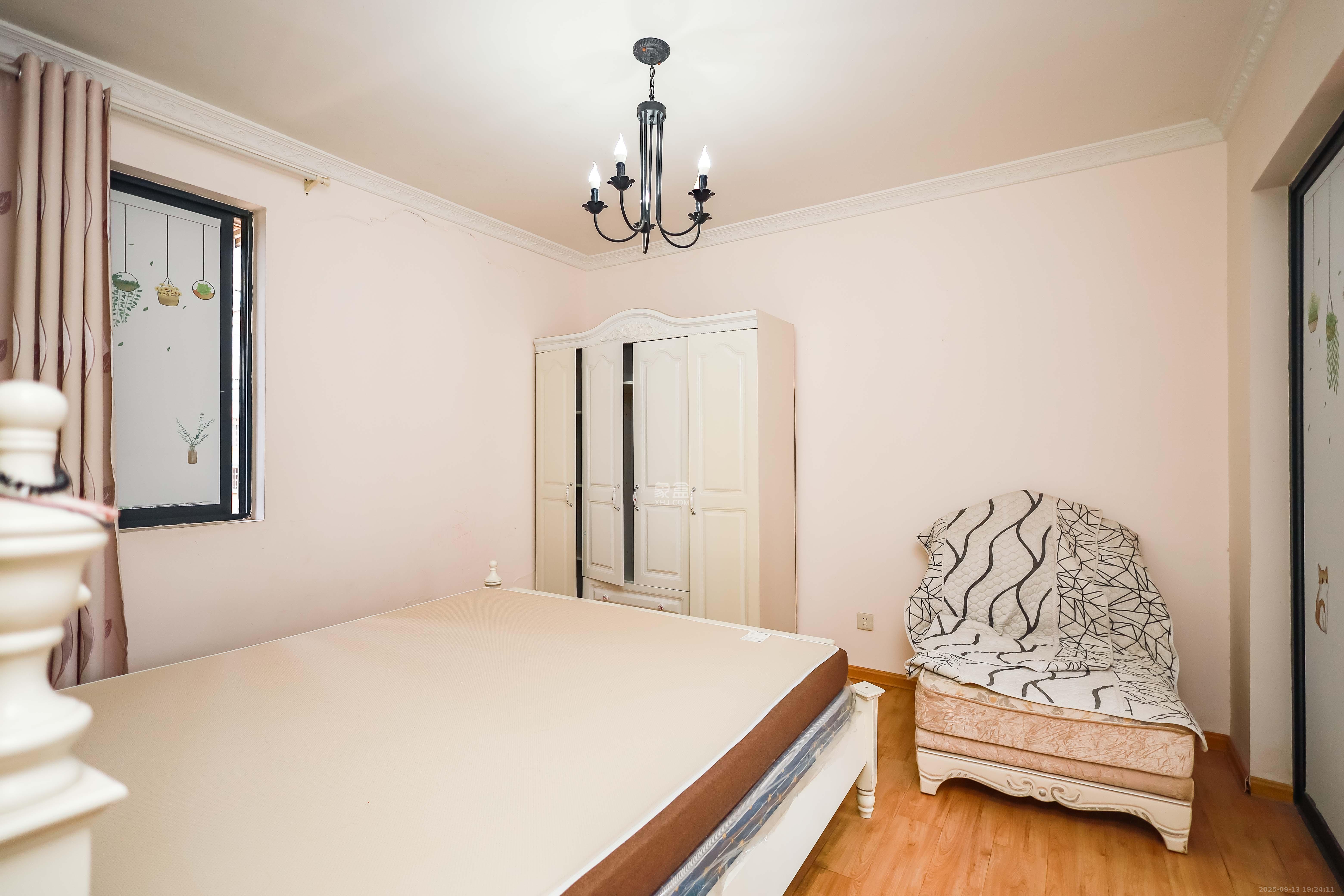 诚兴园 2室2厅1卫 58.0万 诚兴园 2室2厅1卫 58.0万卧室