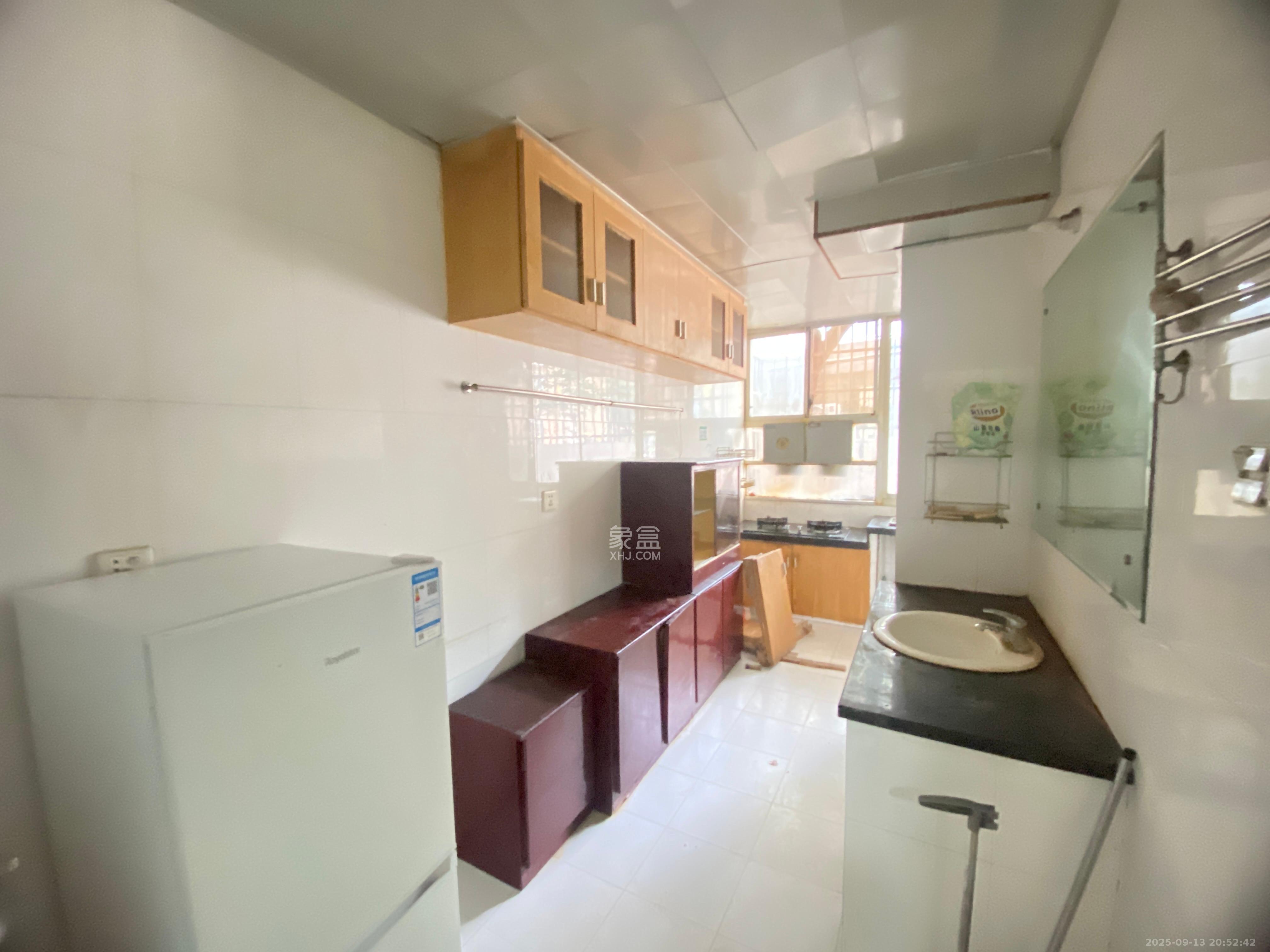 东塘电力院  3室2厅1卫    2200.0元/月室内图