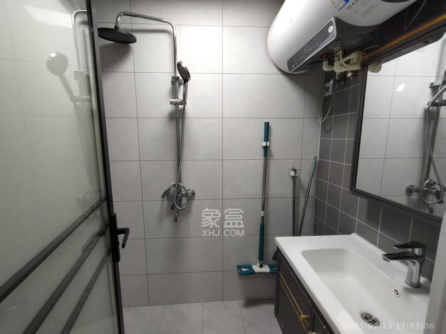 碧桂园城市之光  1室0厅1卫    1600.0元/月室内图