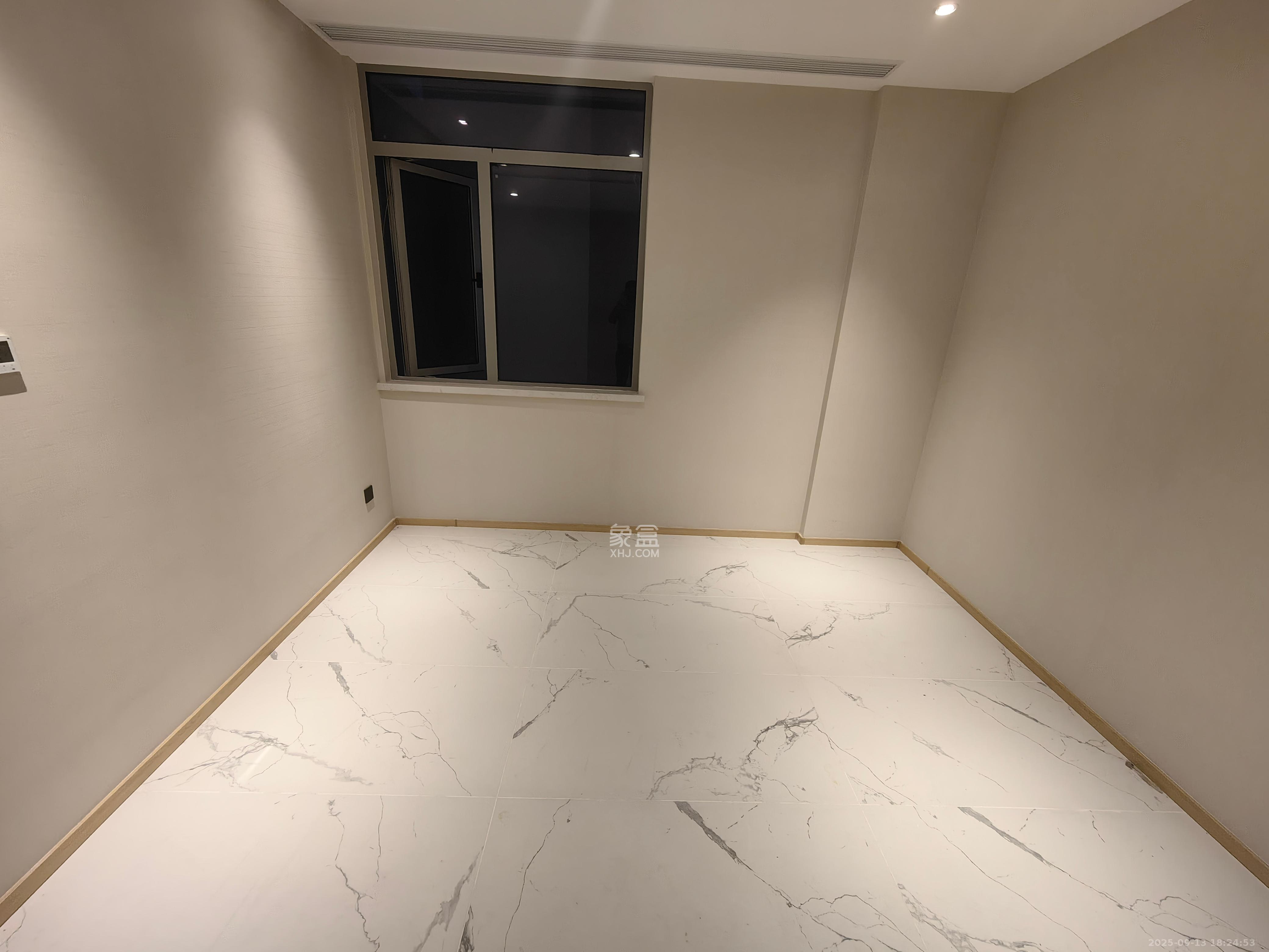 正荣梅溪紫阙台 4室2厅3卫 9000.0元/月 正荣梅溪紫阙台 4室2厅3卫 9000.0元/月室内图