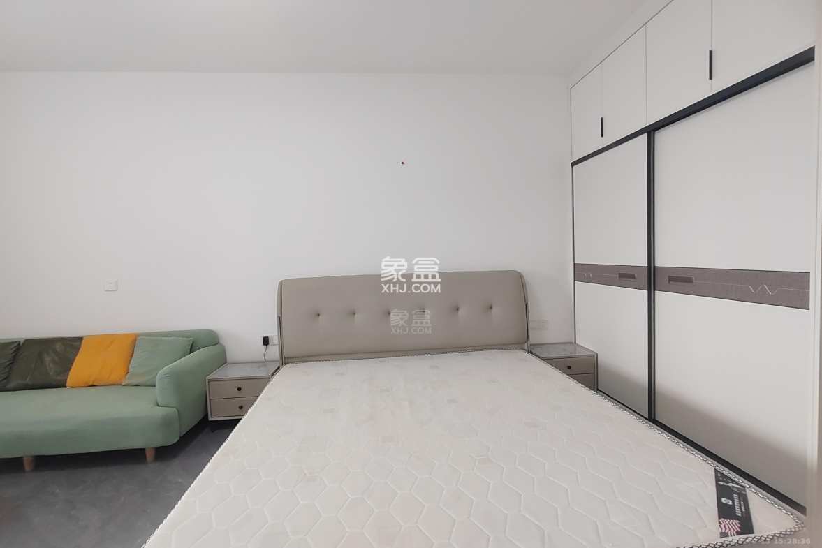 奥园广场 1室1厅1卫 1500.0元/月 奥园广场 1室1厅1卫 1500.0元/月室内图