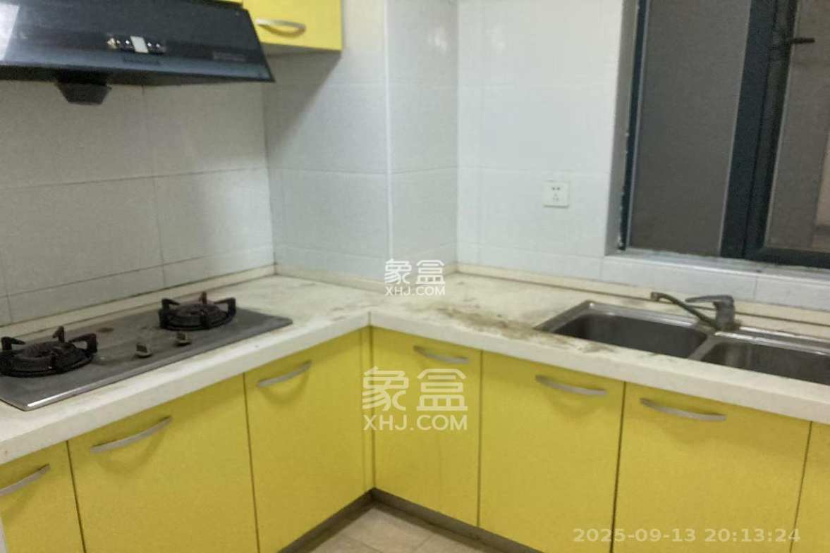 凯通国际城(凯通朝庭) 2室2厅1卫 2500.0元/月 凯通国际城(凯通朝庭) 2室2厅1卫 2500.0元/月室内图