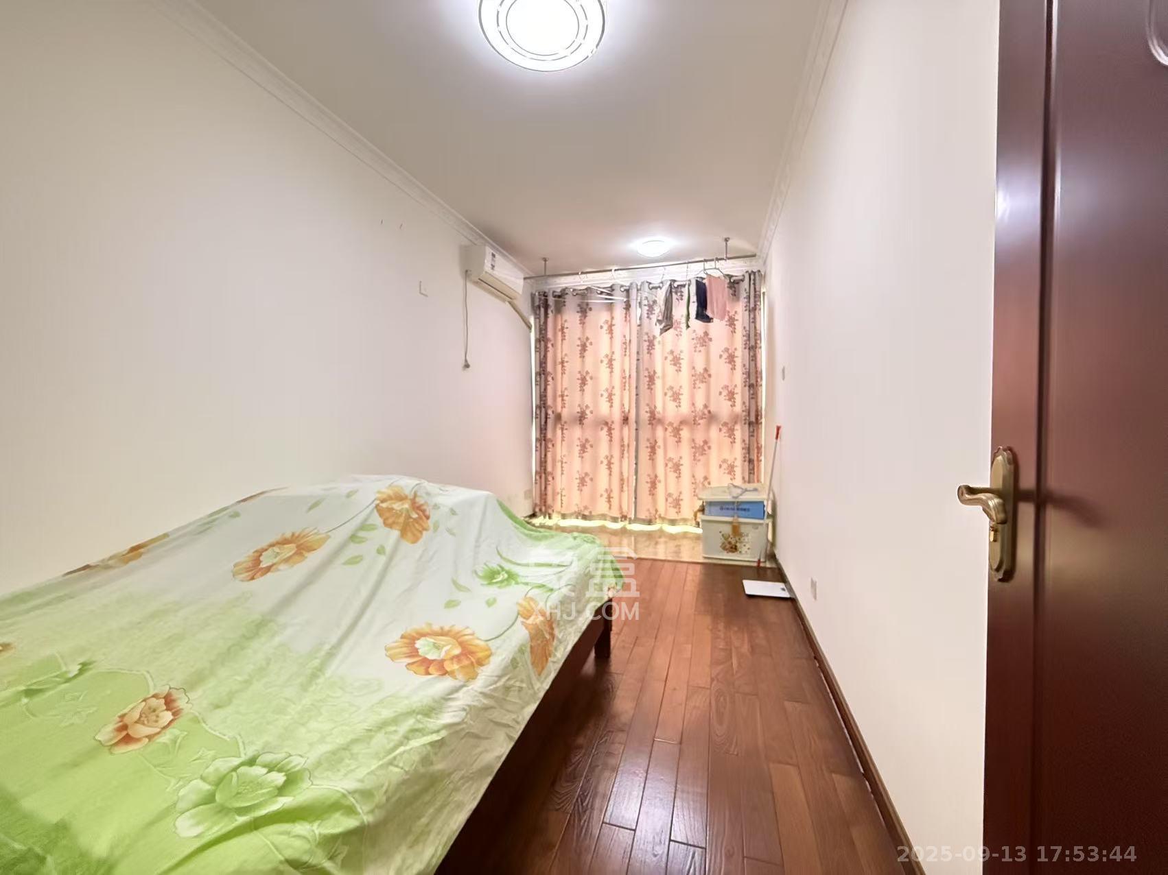 盛地尊域 4室2厅2卫 2000.0元/月 盛地尊域 4室2厅2卫 2000.0元/月室内图