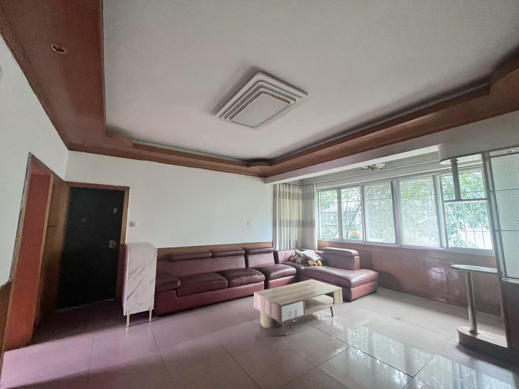 邮电新村 3室2厅1卫 1000.0元/月 邮电新村 3室2厅1卫 1000.0元/月室内图