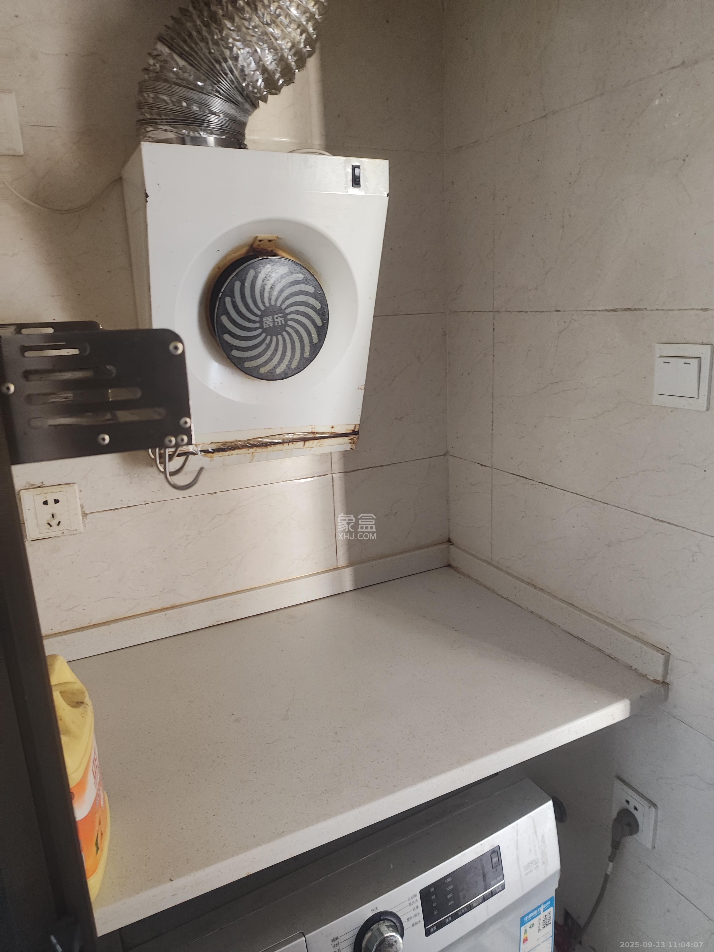 叠彩兰亭  1室1厅1卫    1000.0元/月室内图