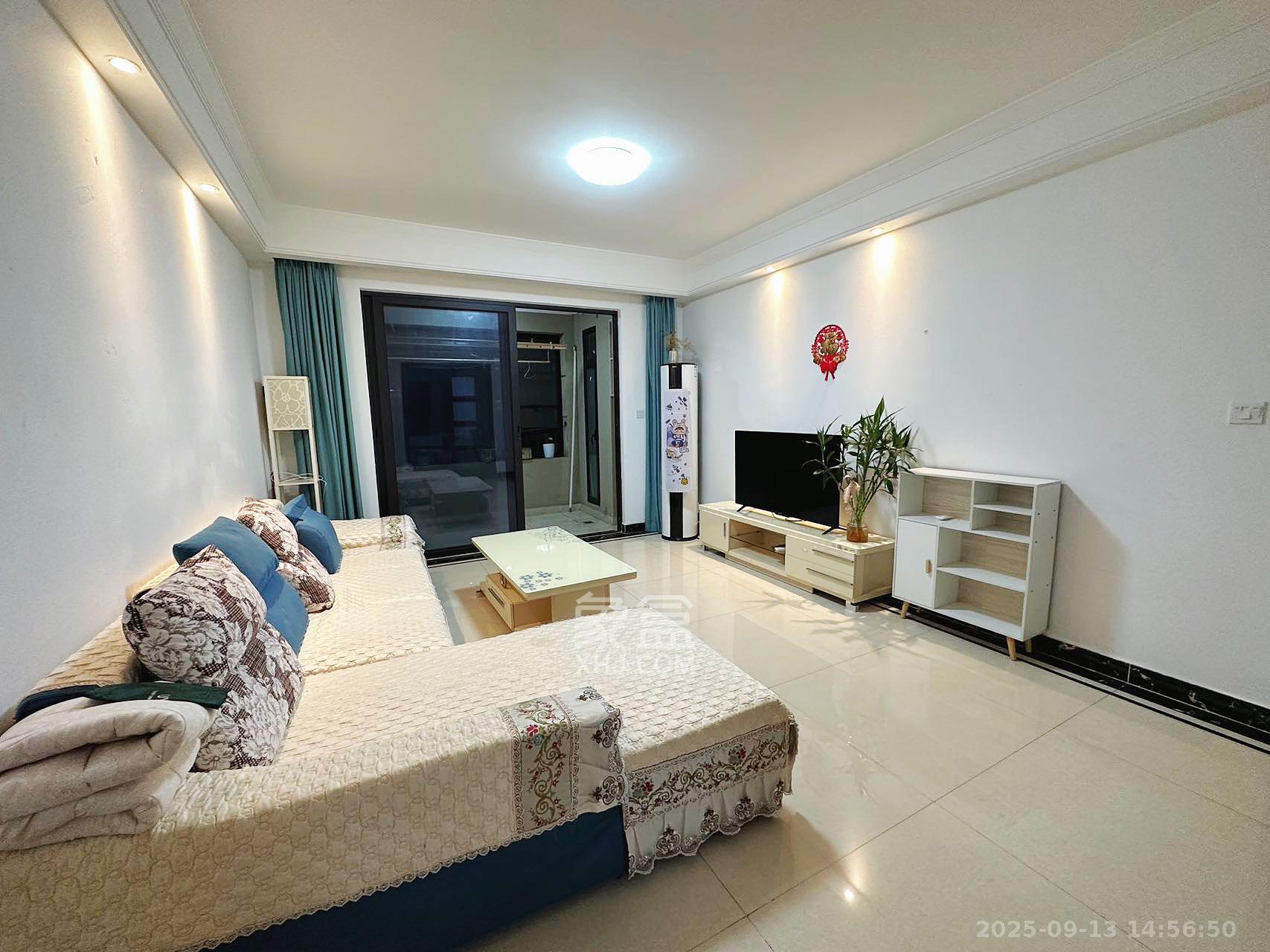 中海国际二期 3室2厅1卫 2100.0元/月 中海国际二期 3室2厅1卫 2100.0元/月室内图