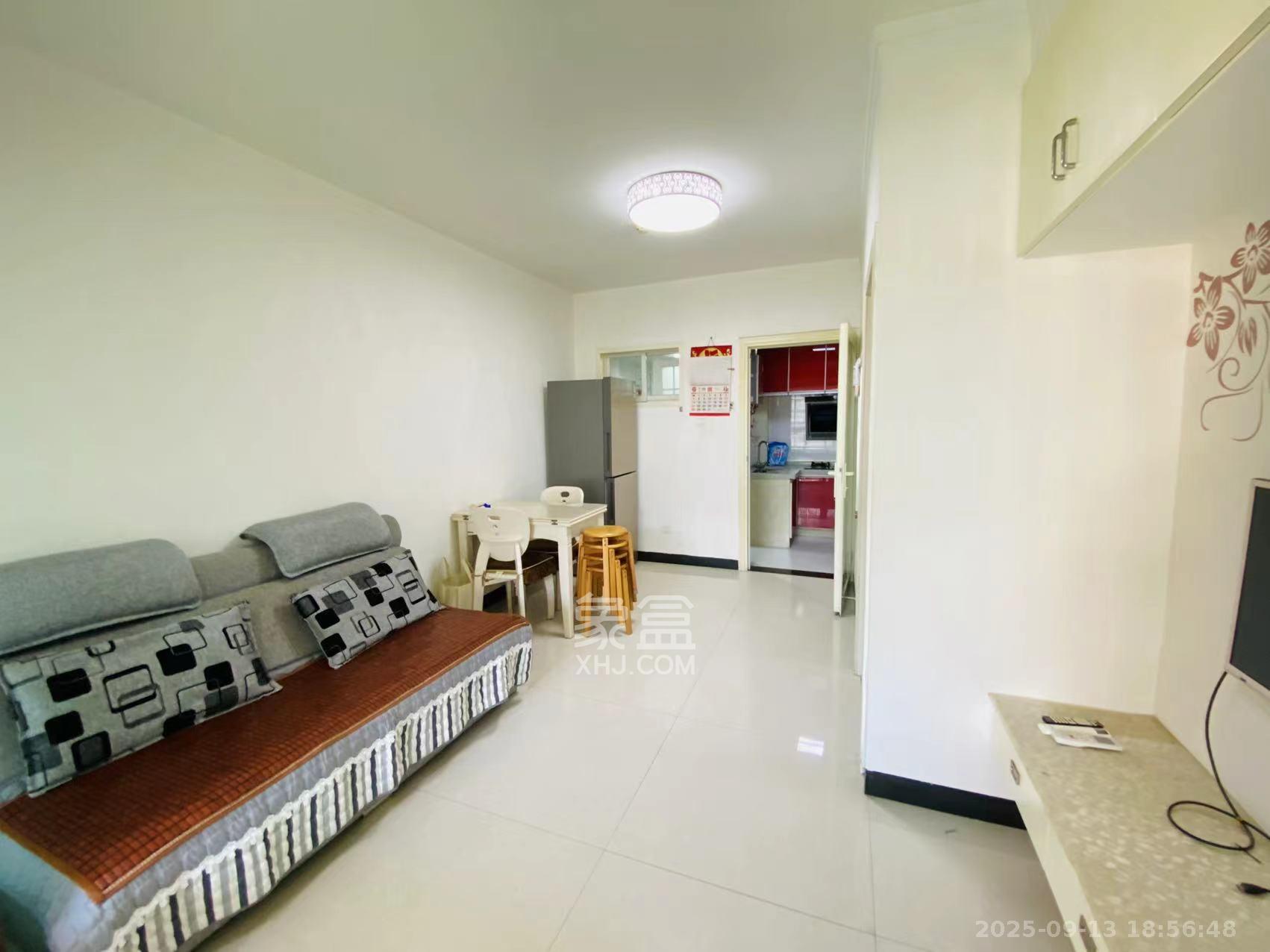 少帅府 1室1厅1卫 2300.0元/月 少帅府 1室1厅1卫 2300.0元/月室内图